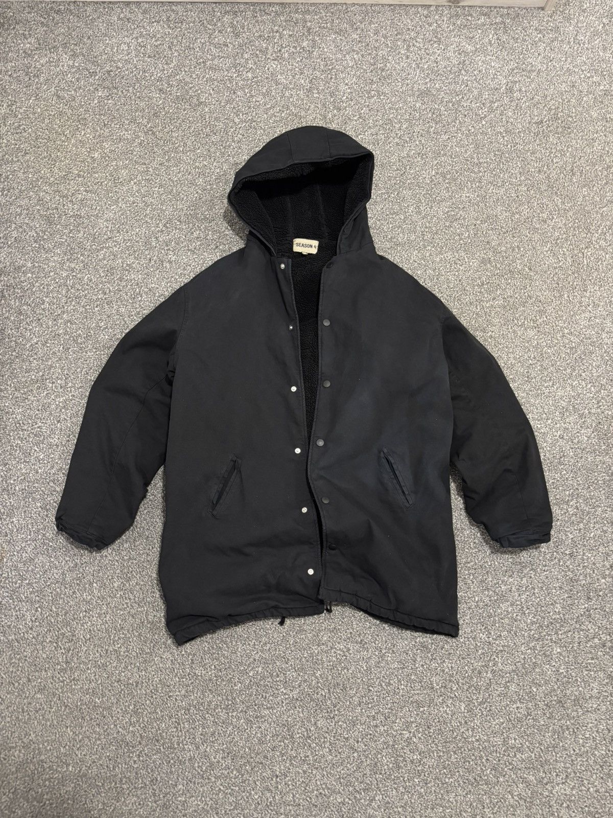 Yeezy Yeezy Season 4 Hooded Coach Shearling Jacket Bat Parka Size US L / EU 52-54 / 3 - 1 Thumbnail
