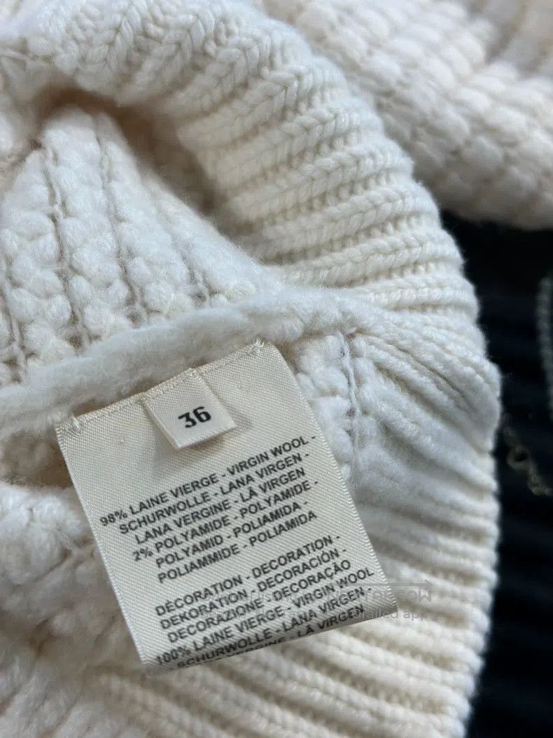 Hermes Hermes Embossed pig nose white pullover knitwear Size XS / US 0-2 / IT 36-38 - 3 Thumbnail