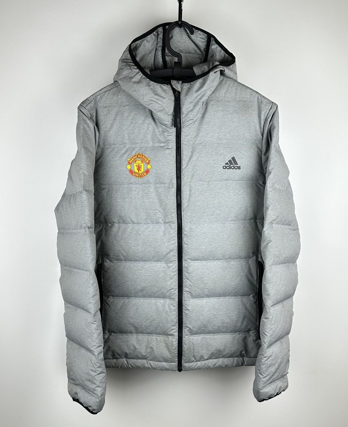 Adidas Adidas Manchester United Down Jacket Hooded 2020/21 Size M Size US M / EU 48-50 / 2 - 1 Thumbnail