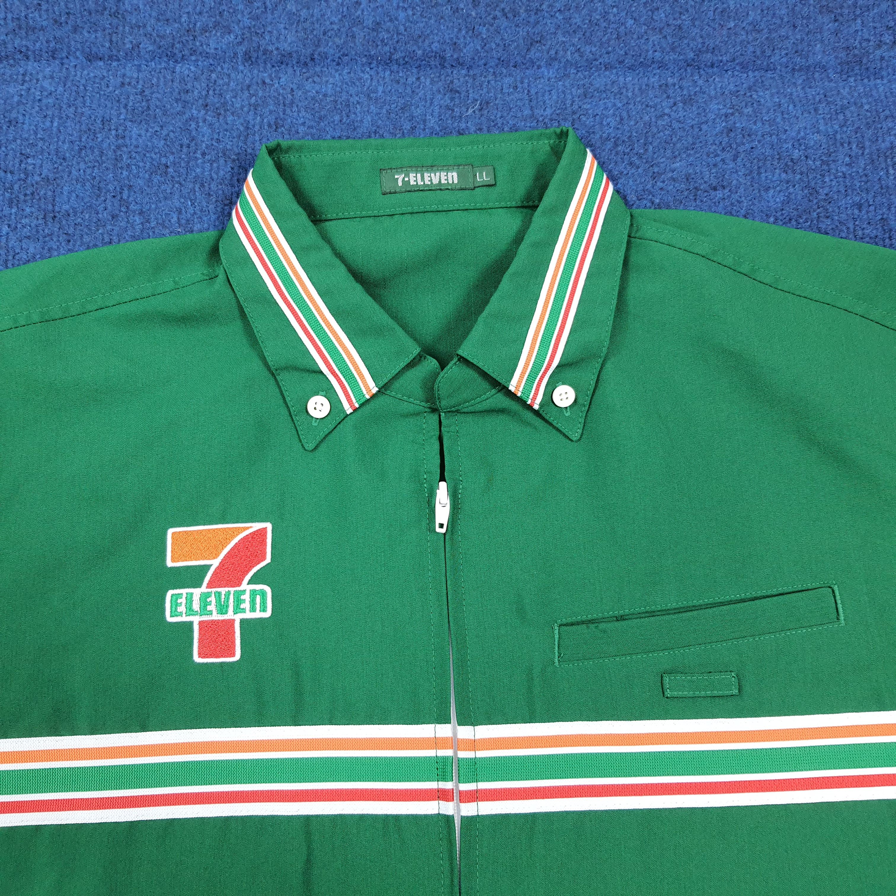 Japanese Brand VINTAGE Japanese 7-Eleven Employee Uniform Work Jacket E1A24 Size US L / EU 52-54 / 3 - 5 Thumbnail