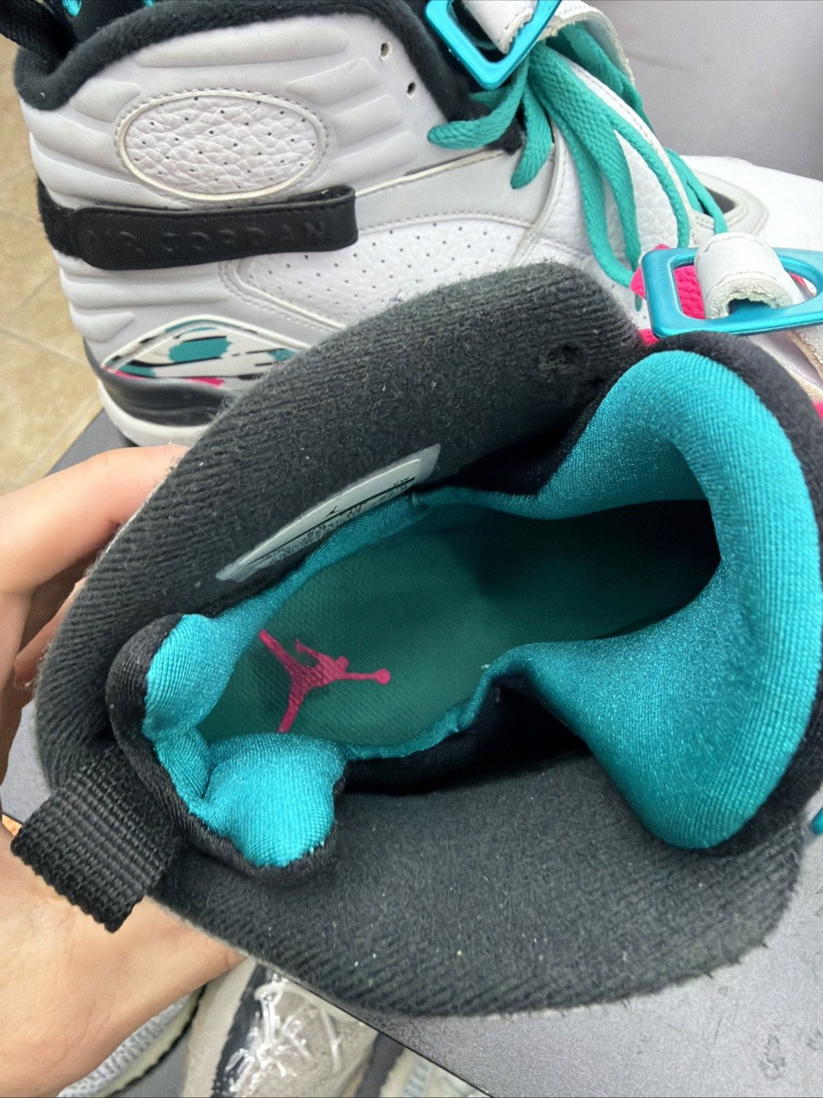 Jordan Brand Nike Air Jordan 8 Retro South Beach OG VIII 305381–113 Size US 9.5 / EU 42-43 - 17 Thumbnail