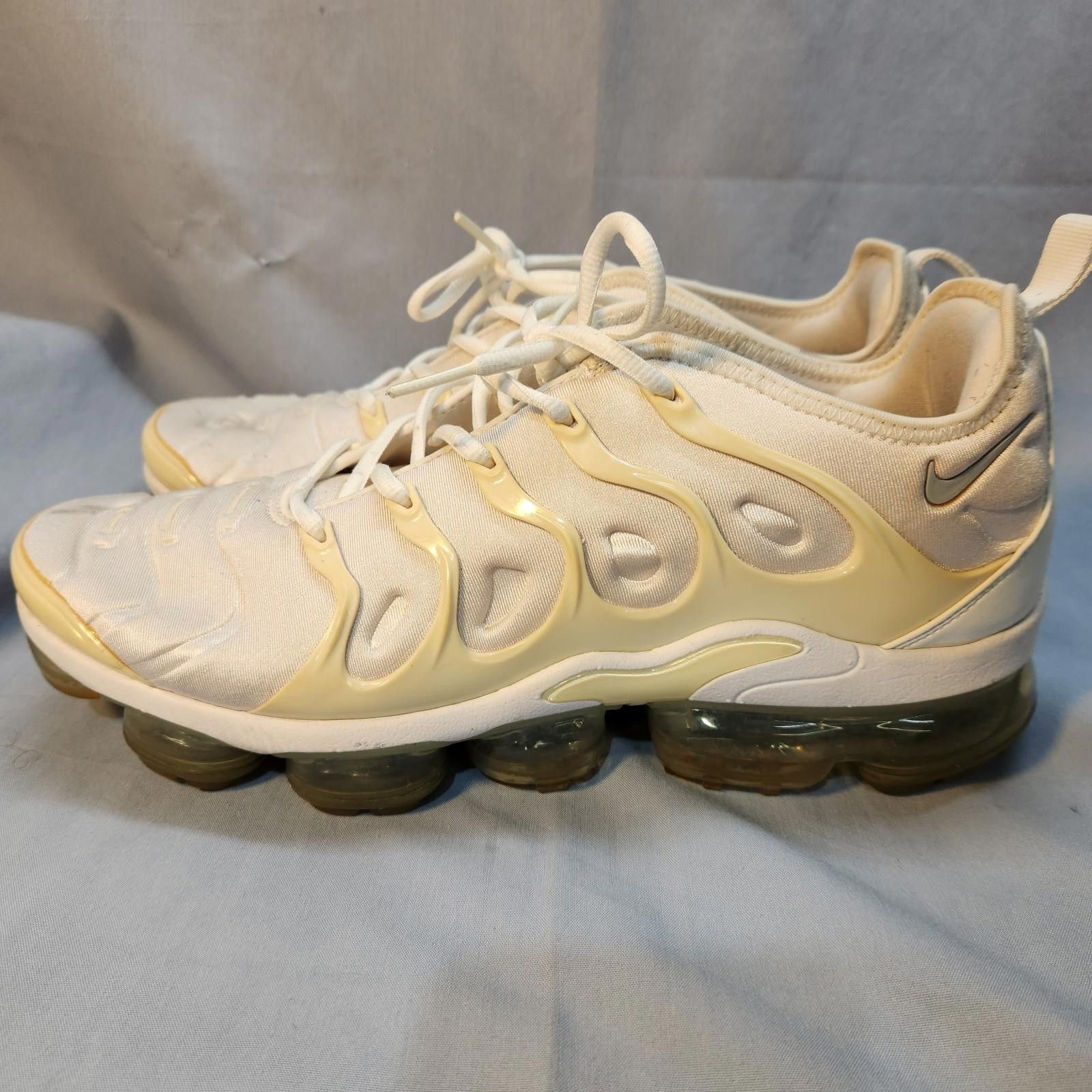 Nike Size 11 - Men’s Nike Air VaporMax Plus White 924453-100 Size US 11 / EU 44 - 3 Thumbnail