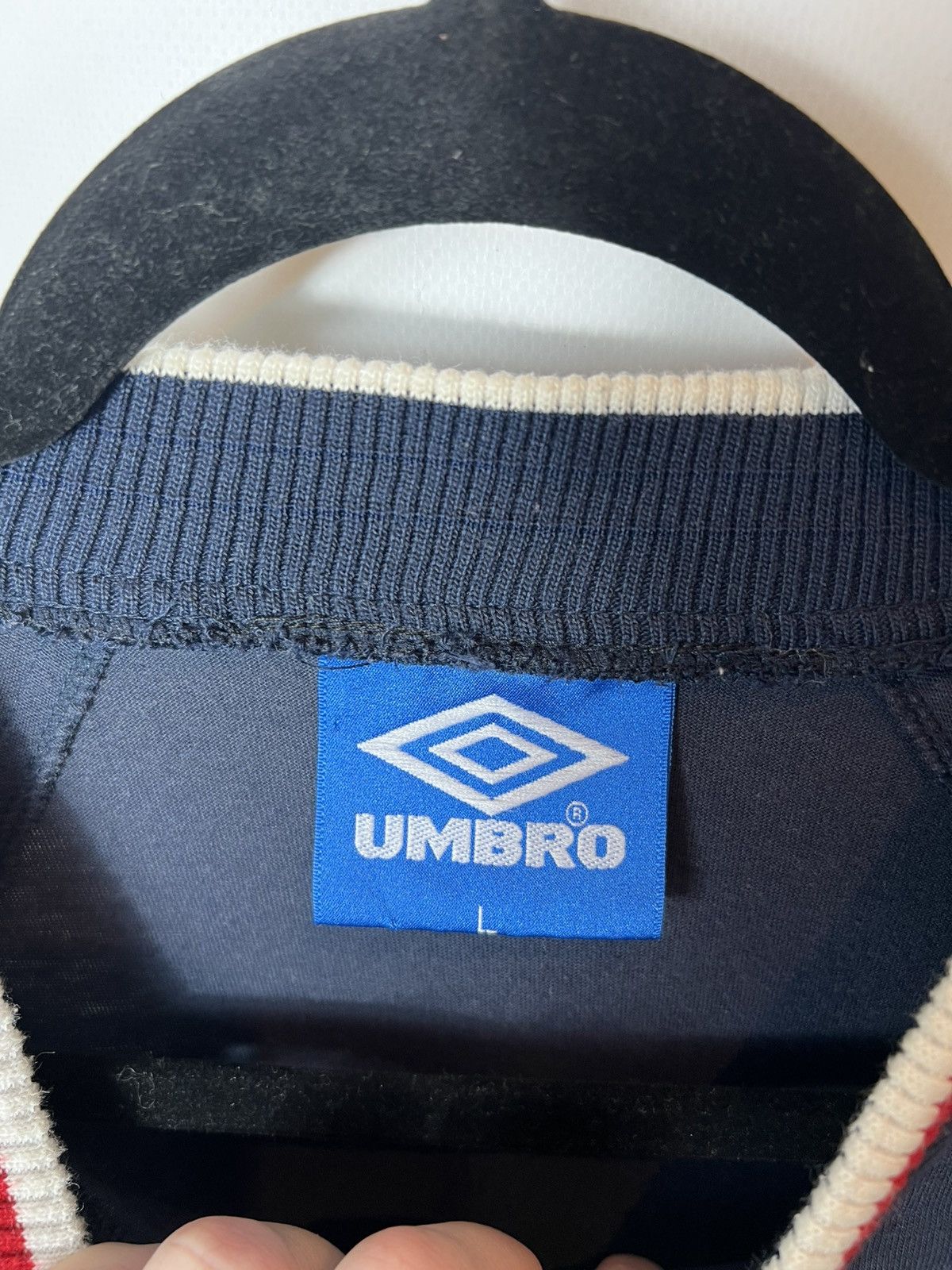 Umbro Vintage 90s Soccer football Umbro sportswear T-shirt Size L Size US L / EU 52-54 / 3 - 6 Thumbnail