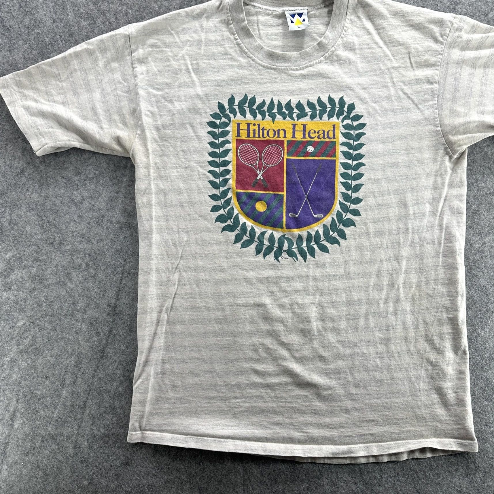 Other VINTAGE Wellington Hilton Head Shirt Mens Large Gray Crest Graphic Tee 90s Sports Travel Souvenir Mens L Gray Size US L / EU 52-54 / 3 - 3 Thumbnail