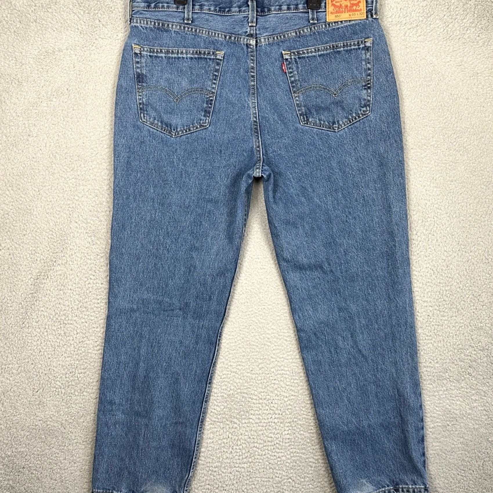 Levi's Levis 550 Jeans Men Relaxed Fit Straight Leg Blue Denim 40X32 Distressed Red Tab Size US 40 / EU 56 - 2 Thumbnail