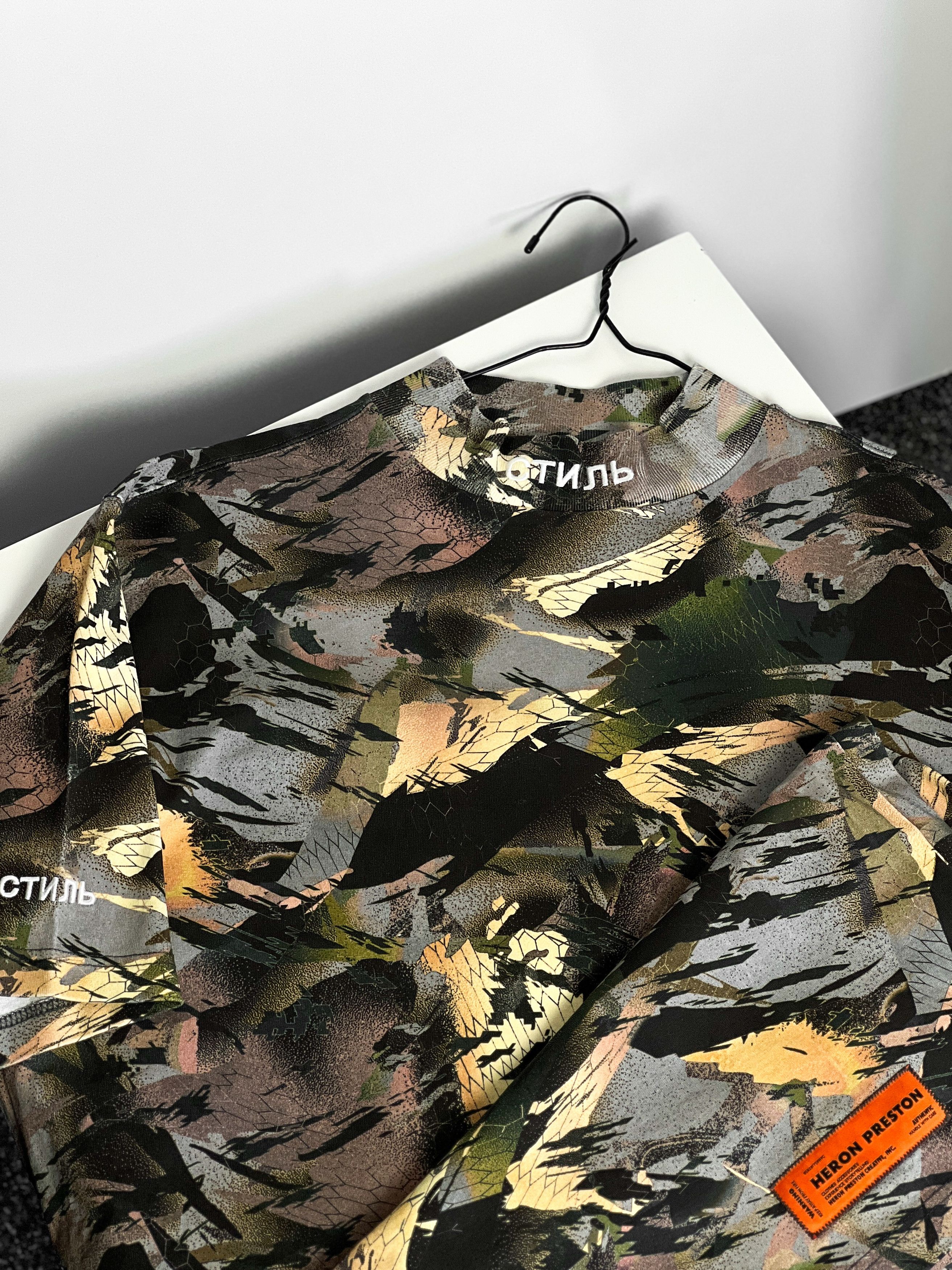 Heron Preston Heron Preston Multicolor Camo Style Turtleneck T-Shirt Size US M / EU 48-50 / 2 - 2 Thumbnail