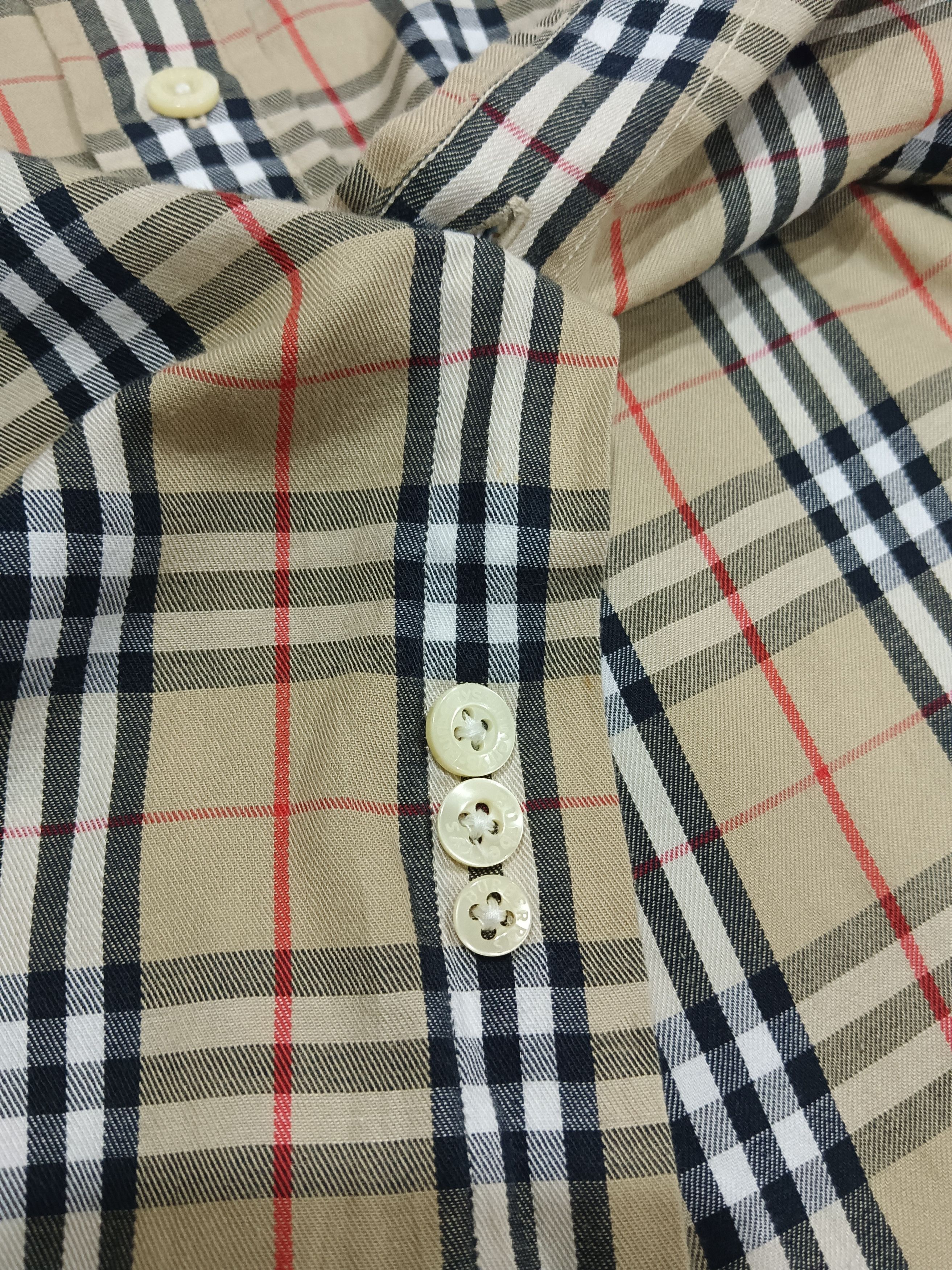 Burberry Burberry shirt novachecked Size US M / EU 48-50 / 2 - 4 Thumbnail