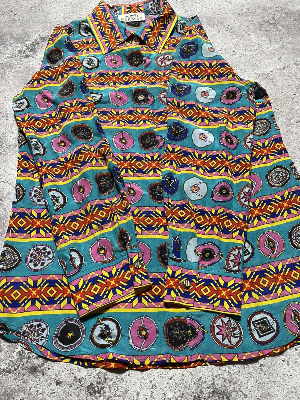 Hermes Vintage HERMES Blouse Full print Rare Silk Size M / US 6-8 / IT 42-44 - 9 Thumbnail