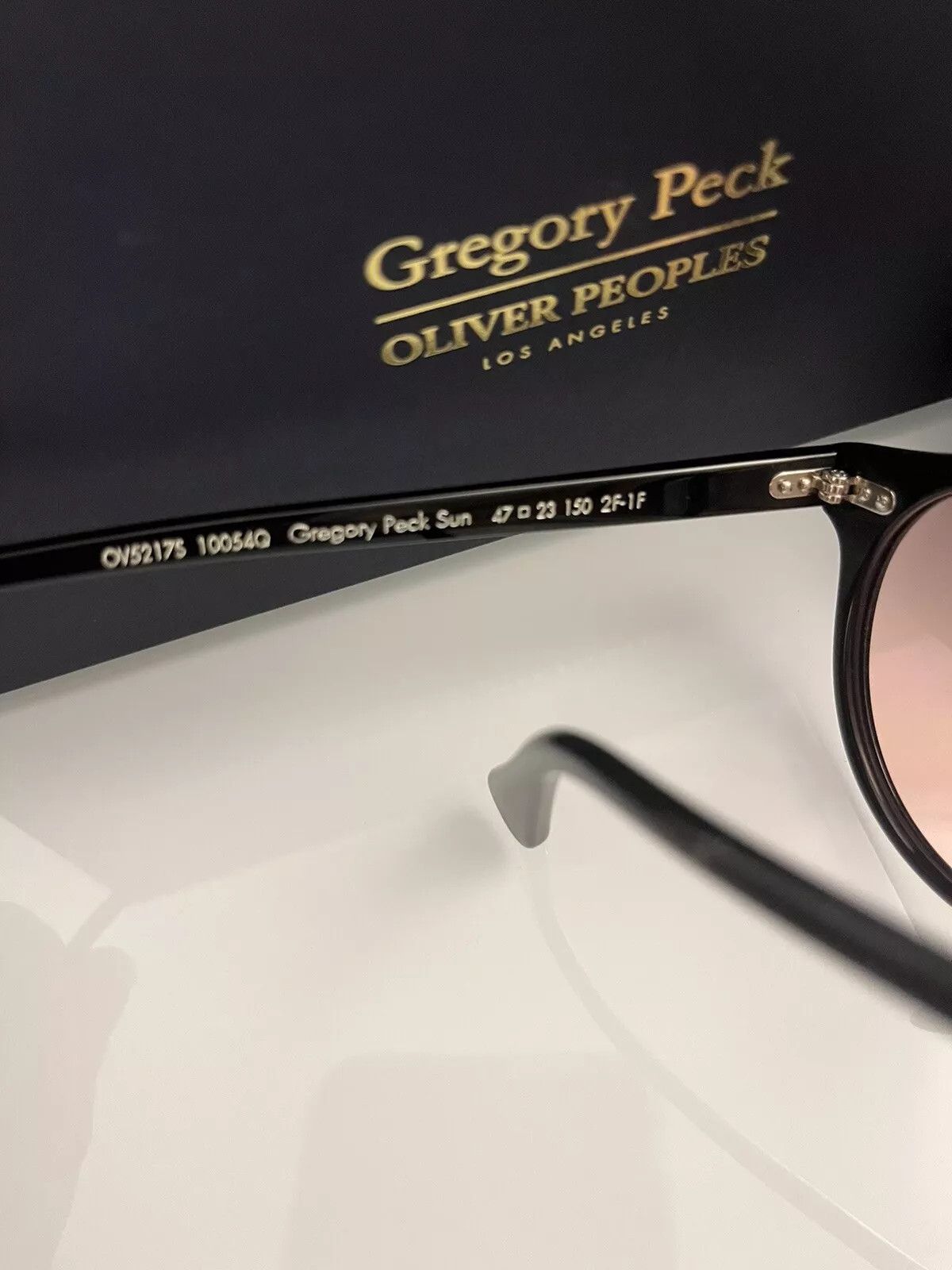 Oliver Peoples Gregory Peck Sun Limited Edition Rust/ Green Photo Size ONE SIZE - 7 Thumbnail