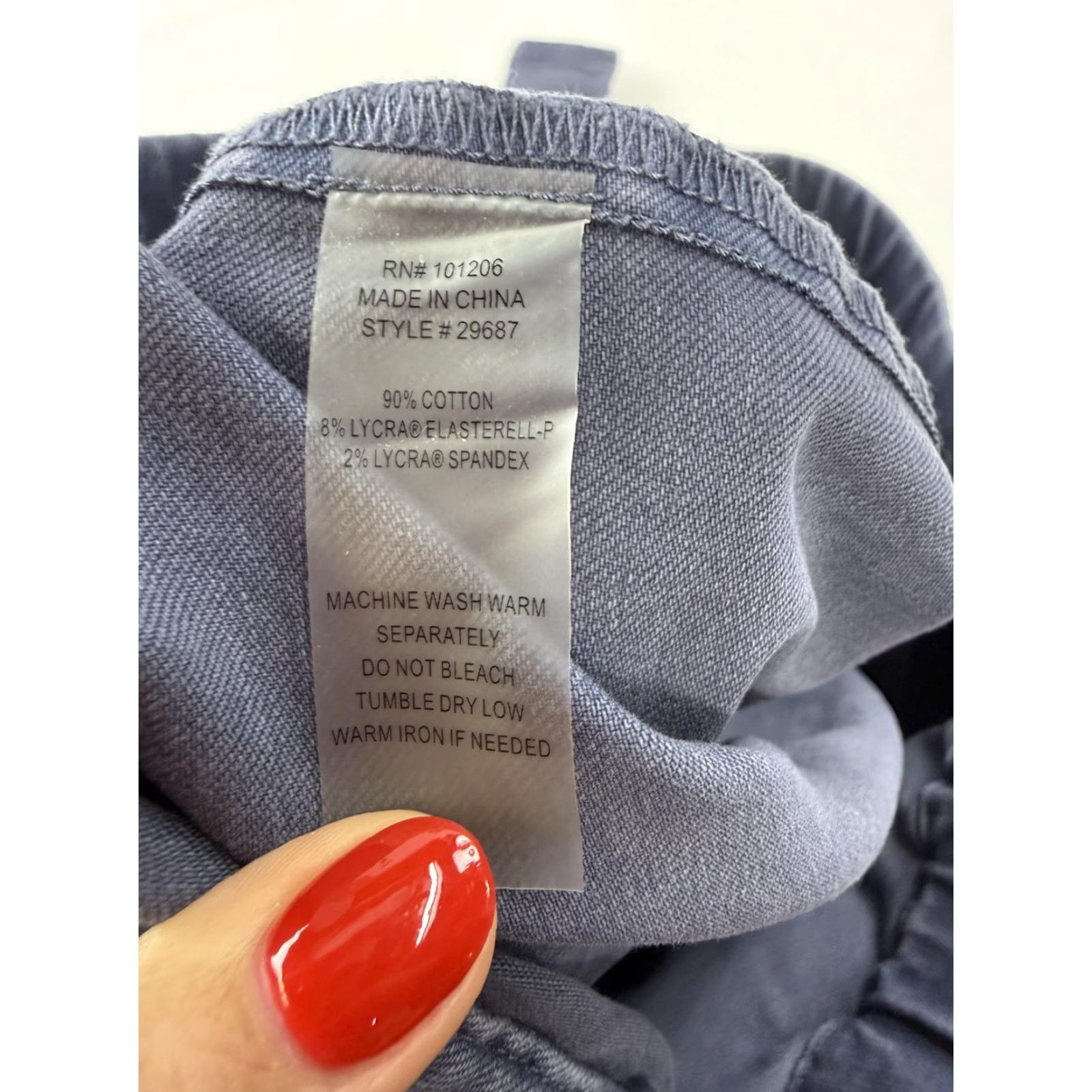 Soft Surroundings Soft Surroundings Jeans Womens Small Blue Slim Straight Elastic Waist Button Hem Size 28" / US 6 / IT 42 - 6 Thumbnail
