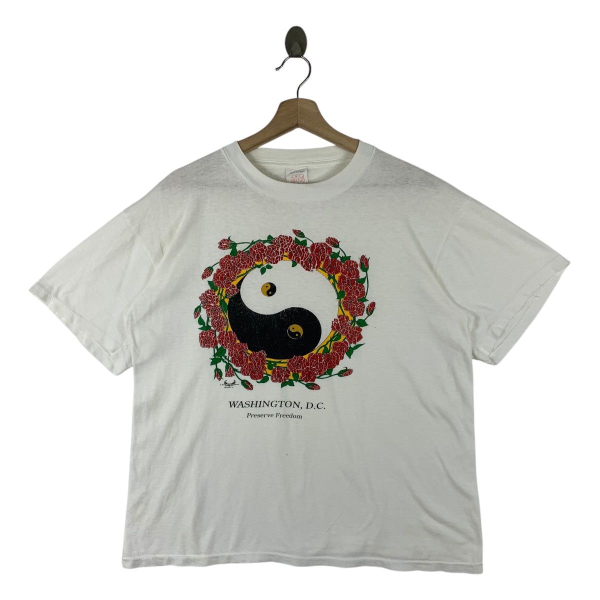 Vintage Vintage WASHINGTON DC Ying yang logo tee Size US L / EU 52-54 / 3 - 1 Thumbnail
