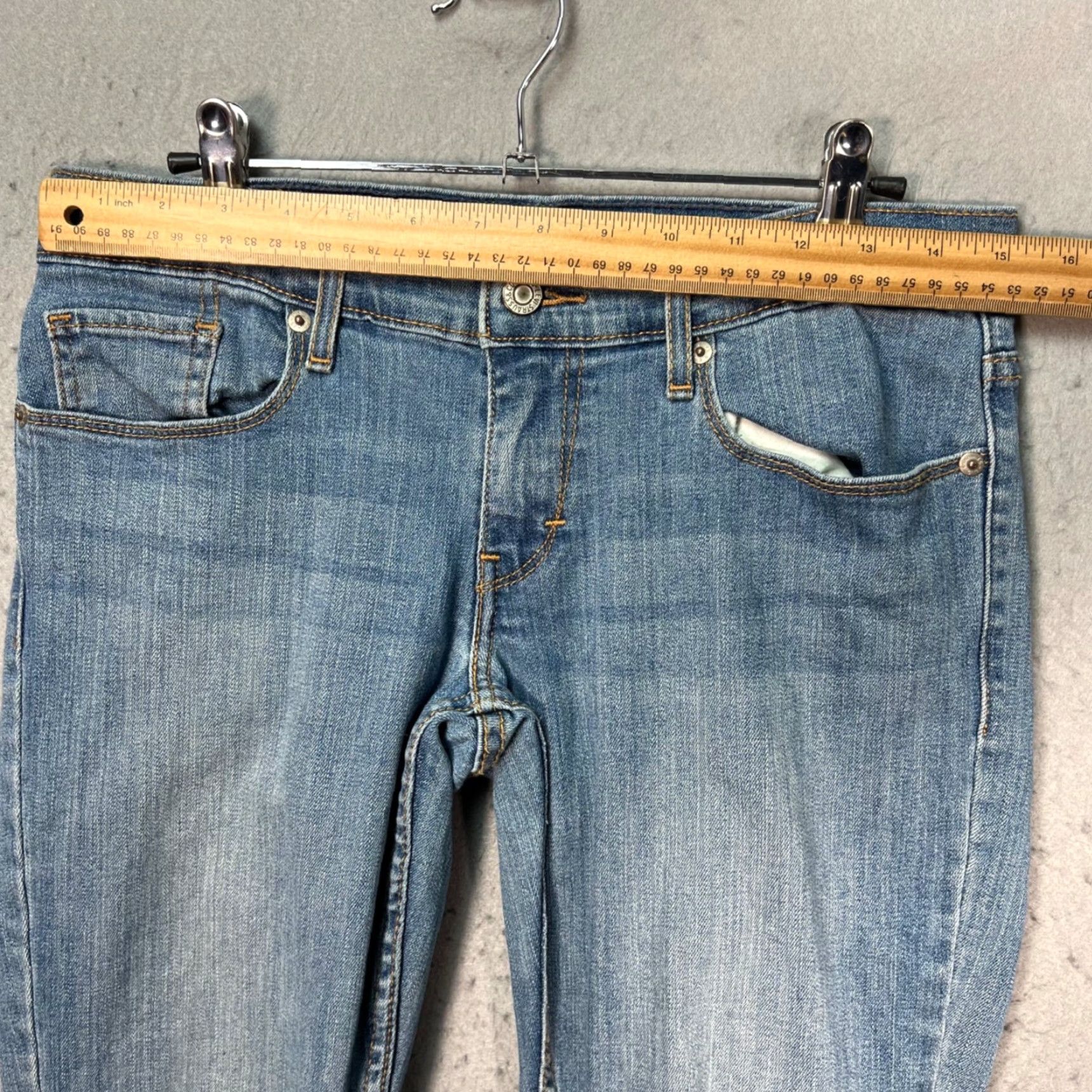 Levi's Levi's 524 Jeans Skinny Women 28 Light Blue Distressed Denim Hem Distressed Jeans - Levi's 500 Series Womens Styles Size 28" / US 6 / IT 42 - 6 Thumbnail