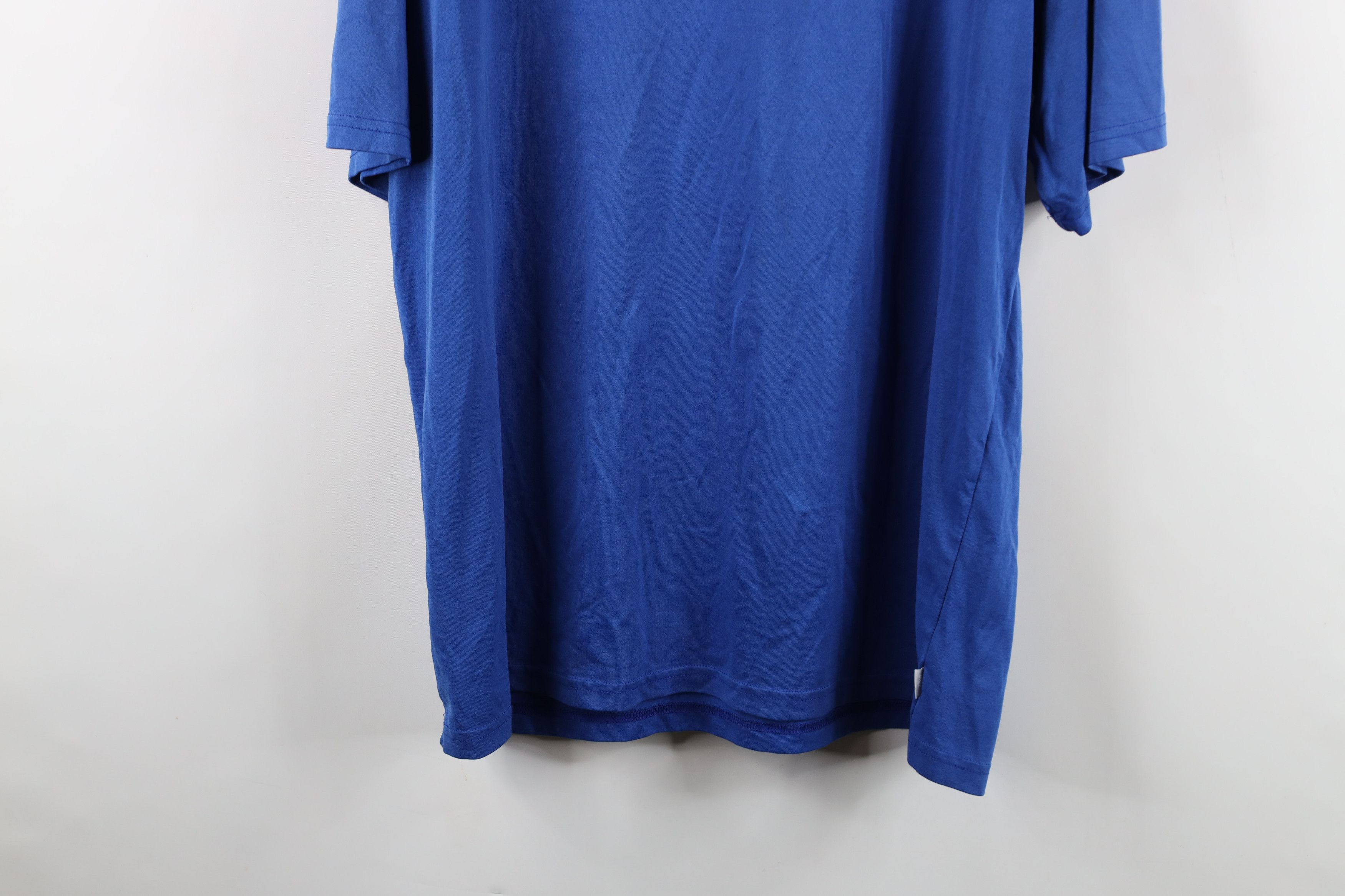 Nike Vintage Y2K Nike Scott Mini Swoosh Short Sleeve T-Shirt Blue Size US L / EU 52-54 / 3 - 14 Thumbnail
