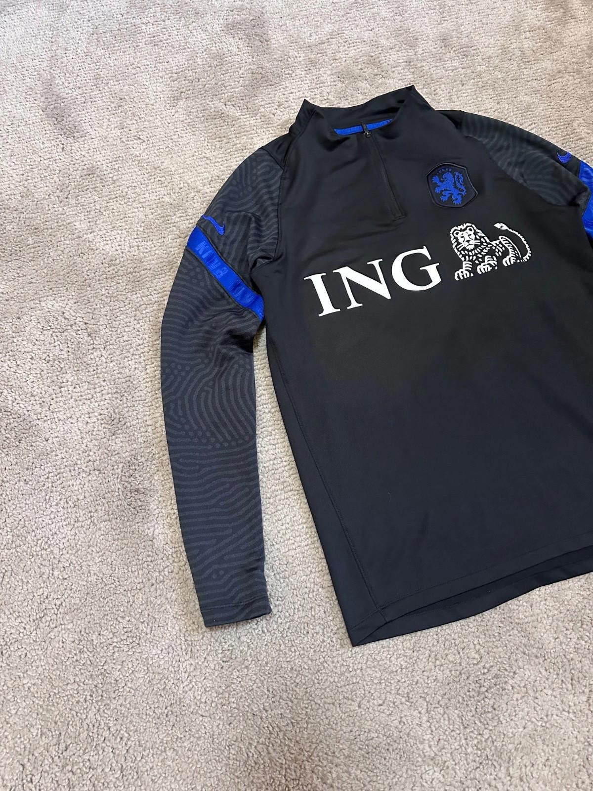 Nike HOLLAND NETHERLANDS NIKE FOOTBALL TRAINING LONGSLEEVE TOP Size US L / EU 52-54 / 3 - 2 Thumbnail
