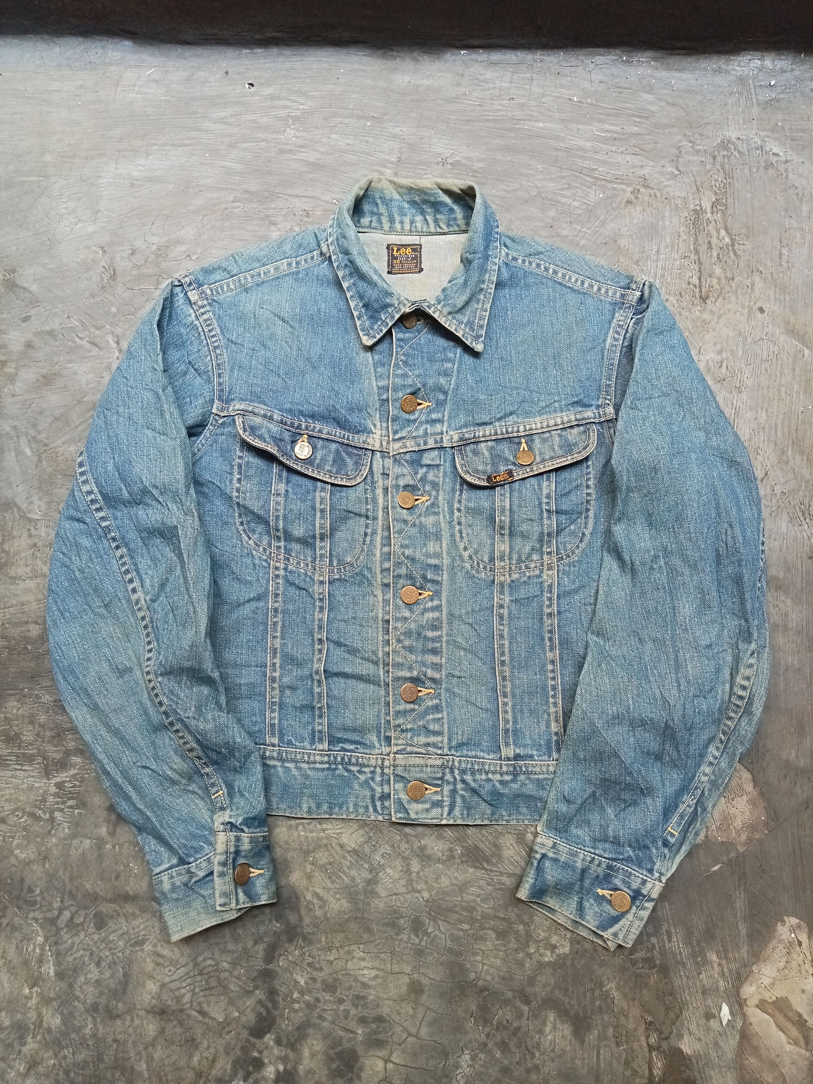 image of 70's Lee 101-J Denim Jacket in Faded Blue, Men's (Size XS)