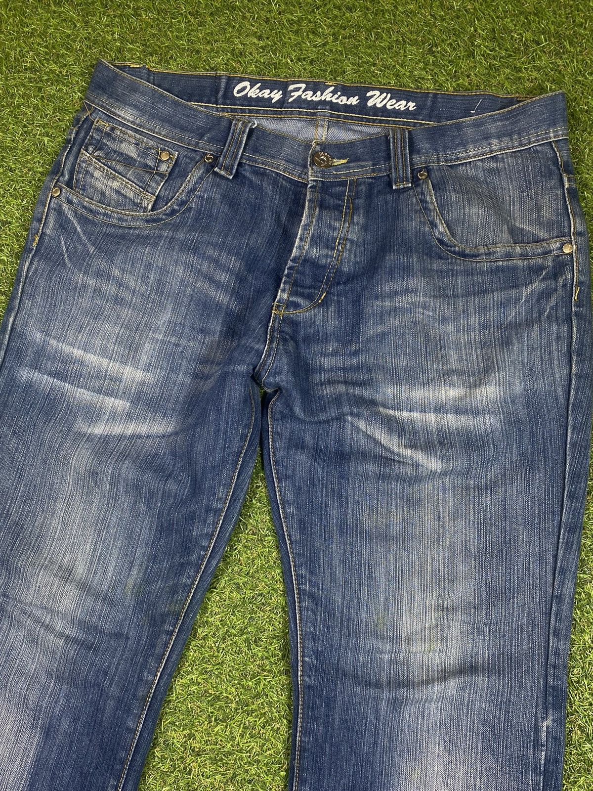 Japanese Brand Vintage Y2k Japanese jeans faded streetwear style size 36x34 Size US 36 / EU 52 - 4 Thumbnail