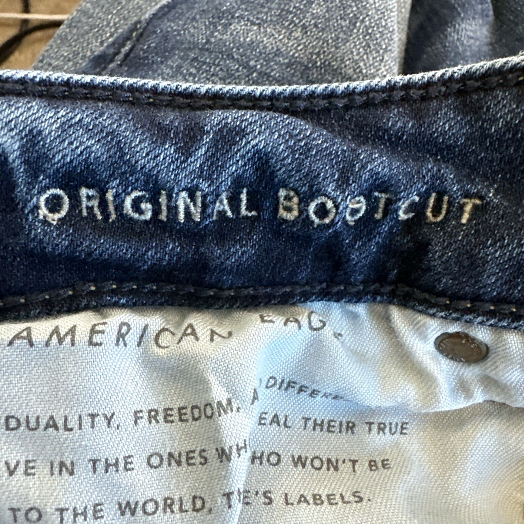 American Eagle Outfitters American Eagle Jeans Mens 32x30 Blue Original Boot Cut Cowboy Western Casual Shirt? Size US 32 / EU 48 - 7 Thumbnail