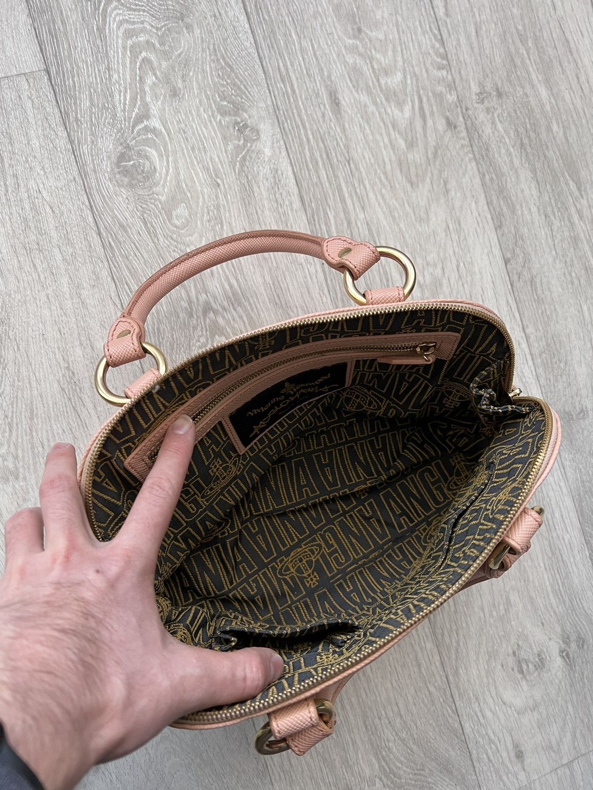 Vivienne Westwood Vivienne Westwood Anglomania Shoulder Bag Size ONE SIZE - 16 Thumbnail