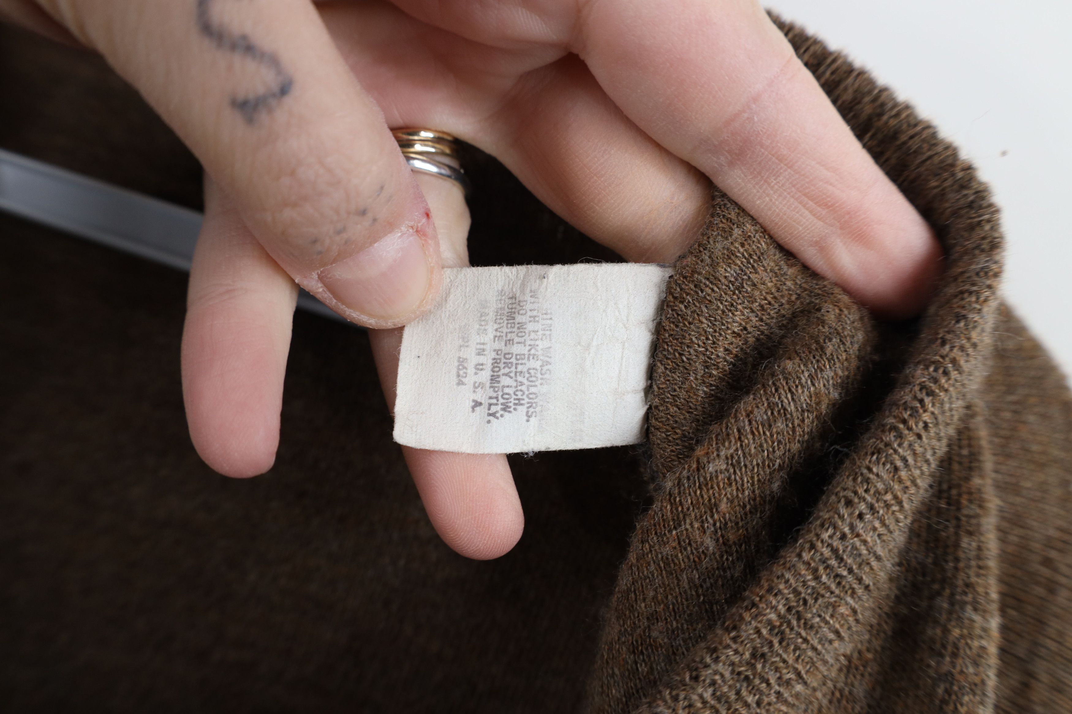Vintage Vintage 70s Streetwear Equestrian Knit Sweater Brown USA Size M / US 6-8 / IT 42-44 - 9 Thumbnail