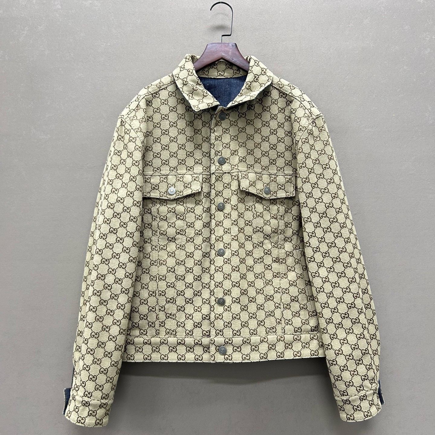 Gucci Gucci Reversible All-Over Print Denim Jacket Size US S / EU 44-46 / 1 - 1 Thumbnail