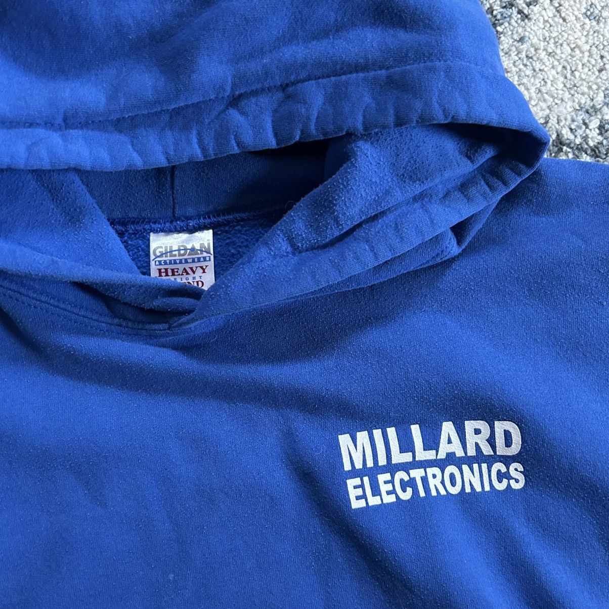 Gildan 90s Y2K ROYAL BLUE MiLLARD ELECTRONiCS REPAiR HOOD NEBRASKA Size US L / EU 52-54 / 3 - 1 Thumbnail