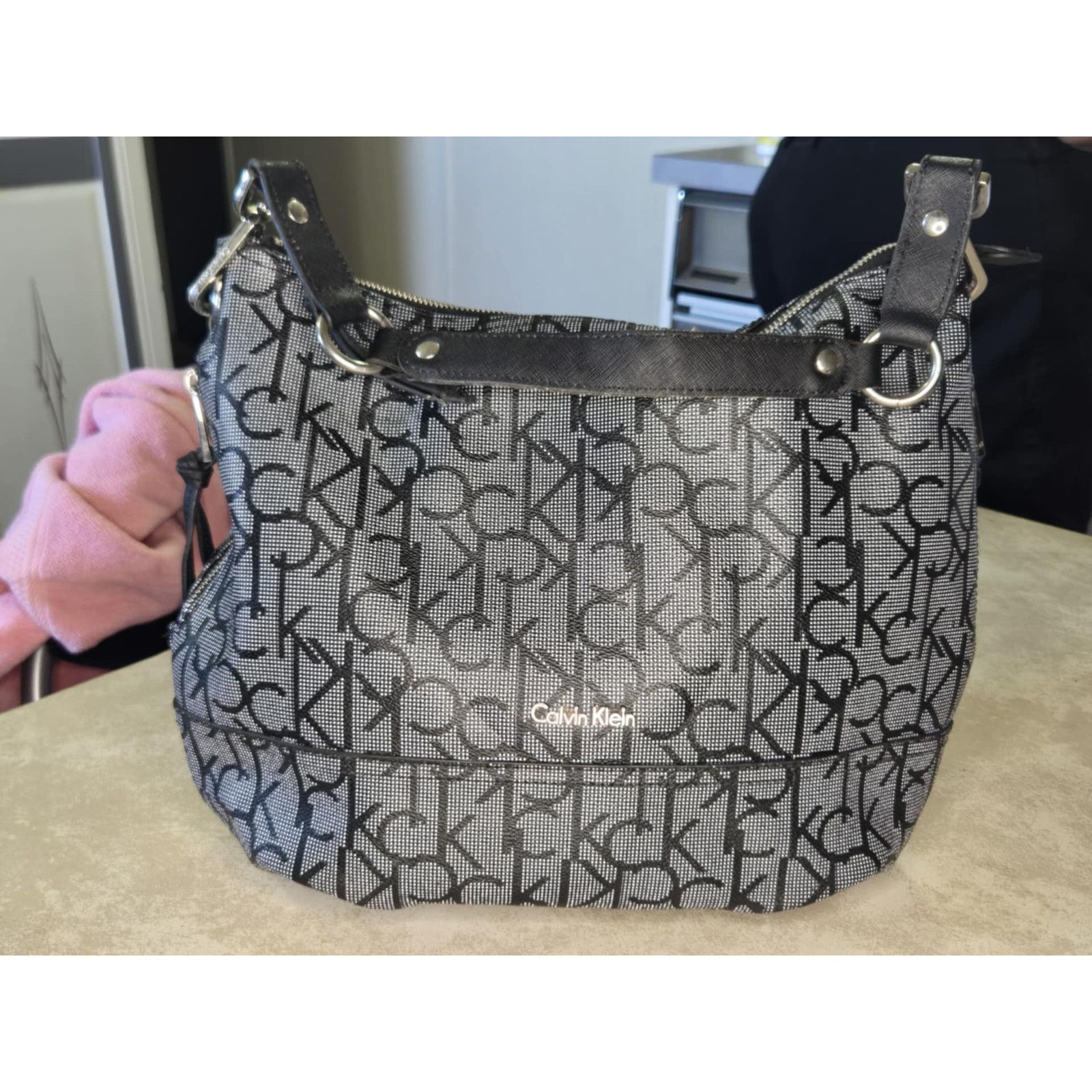 Calvin Klein Calvin Klein monogram logo faux leather gray and black hobo Size ONE SIZE - 1 Thumbnail
