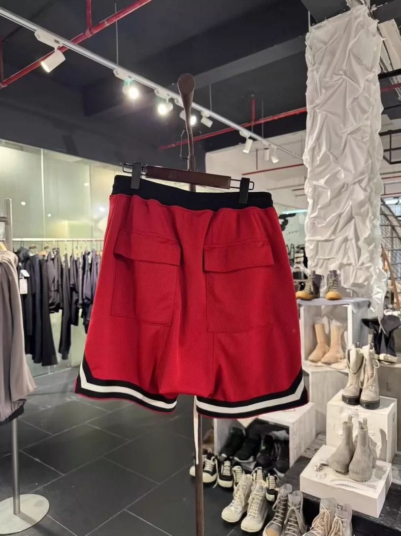 Fear of God Fear of God size s Red Mesh Shorts 2504-Nextarrow Size US 28 / EU 44 - 2 Thumbnail