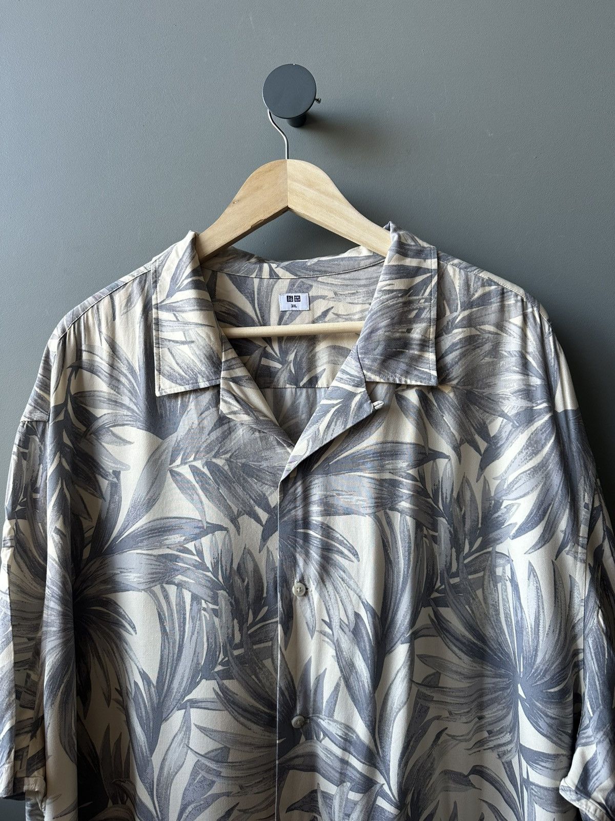 Uniqlo Uniqlo Hawaii Viscose Shirt Size 3XL Size US XXL / EU 58 / 5 - 2 Thumbnail