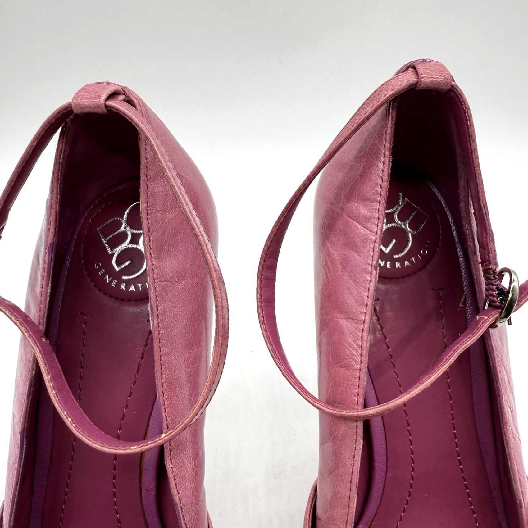 BCBGeneration BCBG-generation Women's Bow Sandal Pink Size 6 Sandal Womens Shoes Pink Bow Heel Stiletto Leather Strappy Buckle 4 in & Up Ballpark 6 Womens Size US 6 / IT 36 - 4 Thumbnail