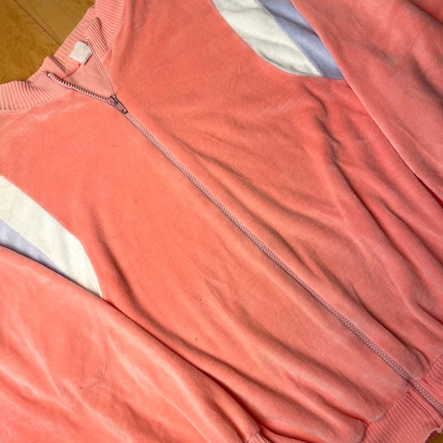 Etro It'S more specific and accurately reflects the item'S characteristics Size US M / EU 48-50 / 2 - 4 Thumbnail