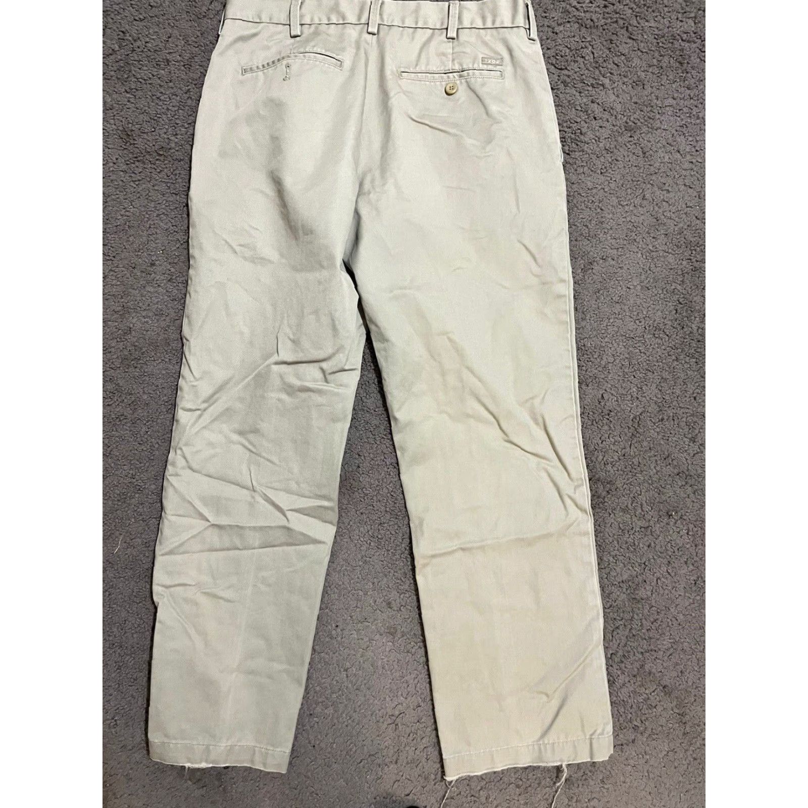 Izod IZOD American Chino SLIM FIT MEN'S 32X30 KHAKIS/CHINOS PANTS Casual, Flat Front, Belt Loops, Beige, 98% Cotton 2% Spandex, Slim, Regular, Mens Size US 32 / EU 48 - 3 Thumbnail