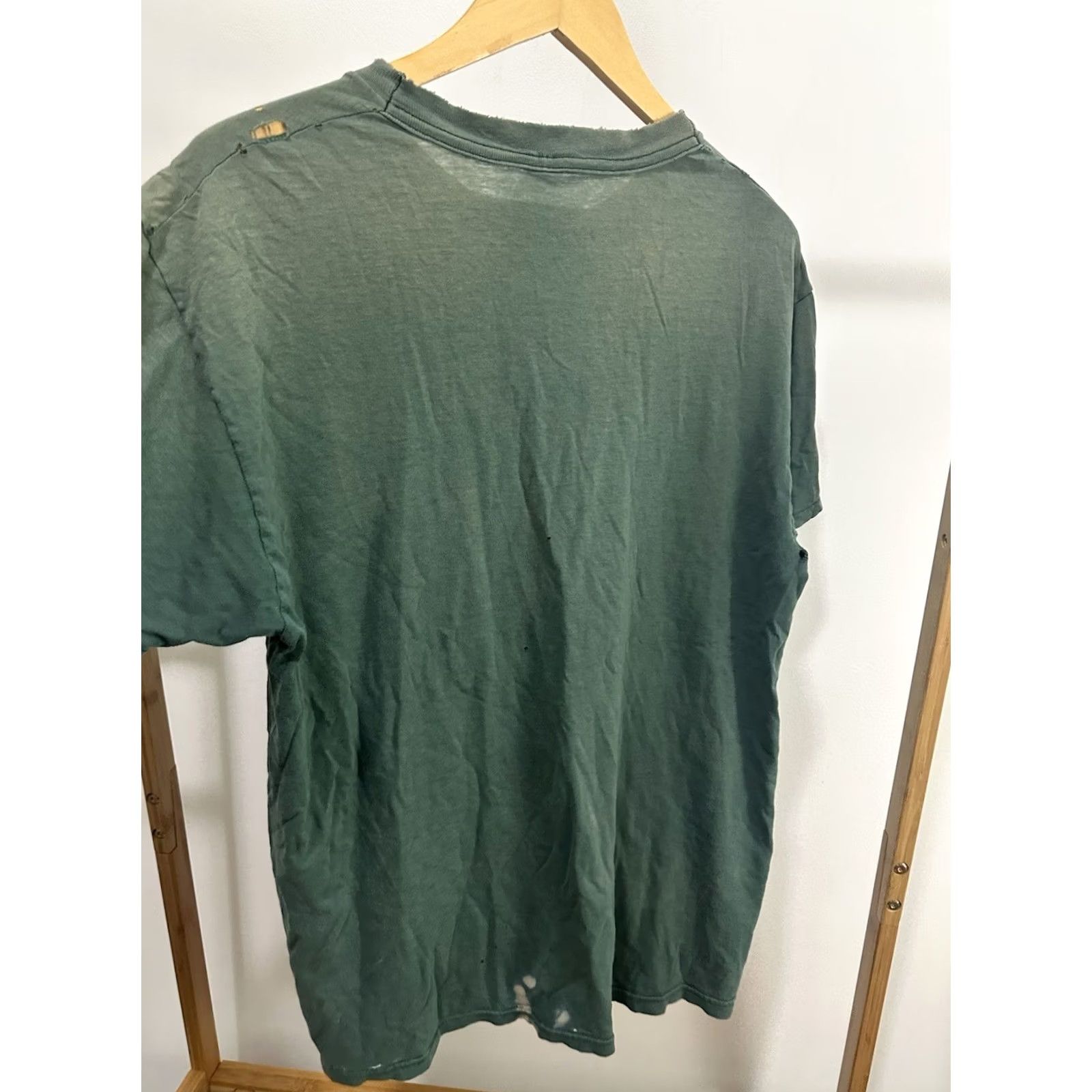 Fruit Of The Loom VINTAGE Fruit of the Loom T-Shirt L Green WIP Work Soft Pocket Front Thrashed Faded Worn Size US L / EU 52-54 / 3 - 5 Thumbnail