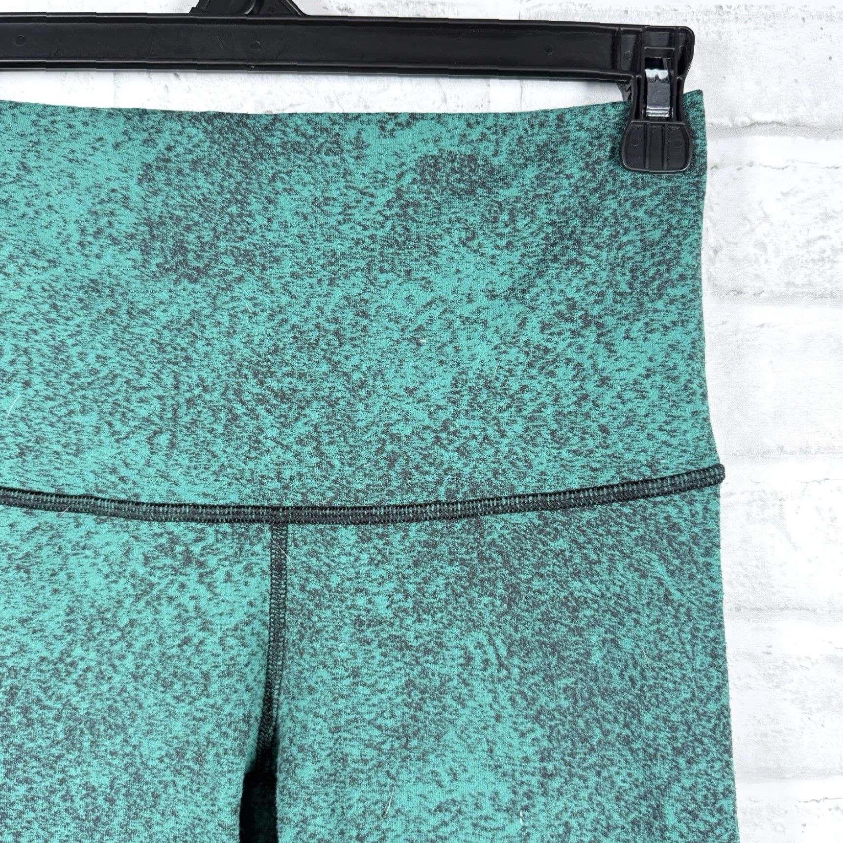 Lululemon Lululemon Pants Womens Activewear Size 6 Blue Polyester Compression Athletic Pants Size 28" / US 6 / IT 42 - 2 Thumbnail