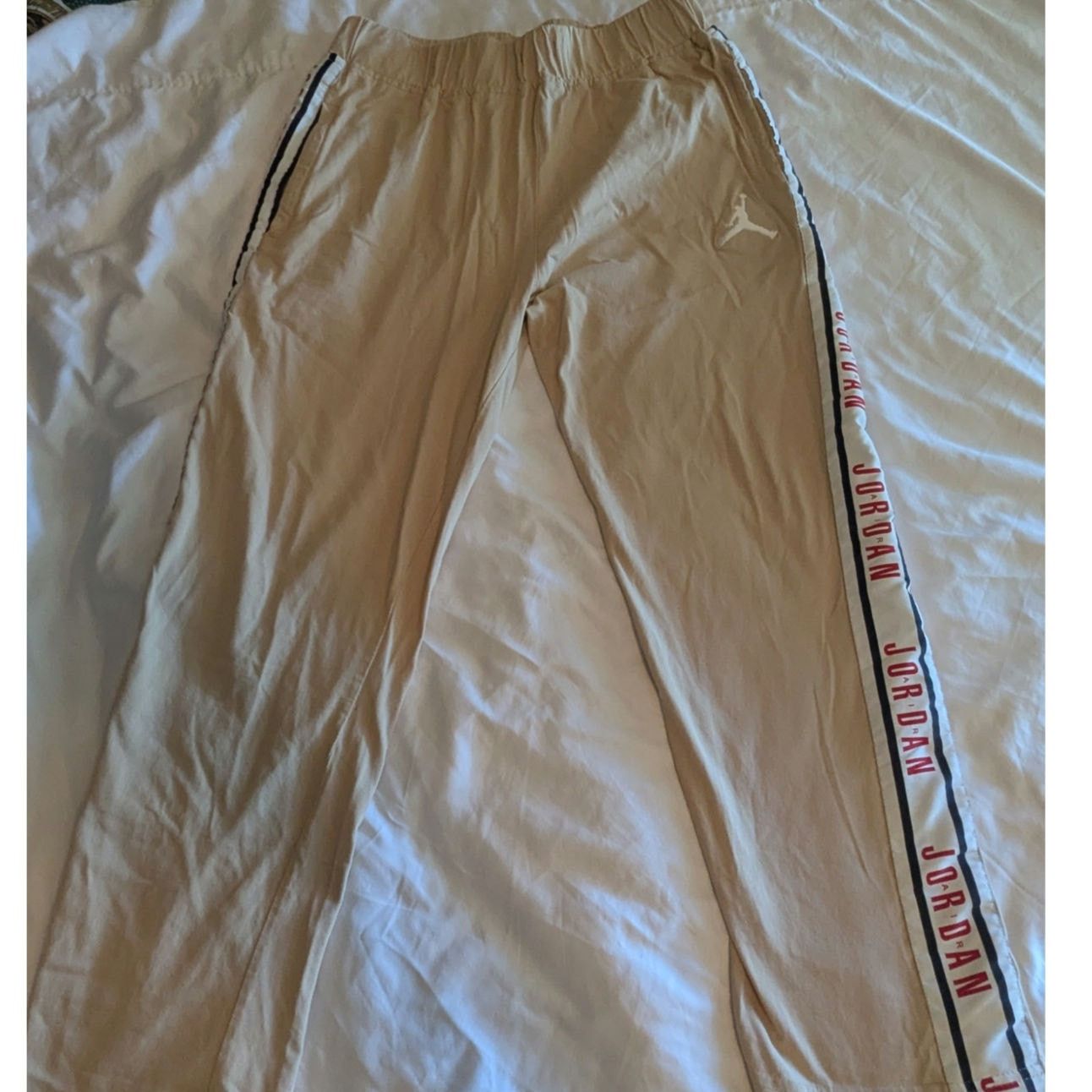 Jordan Brand Jordan Brand Warm up Sweatpants Beige Rainbow XL Med Fit 90s Size US 34 / EU 50 - 2 Thumbnail