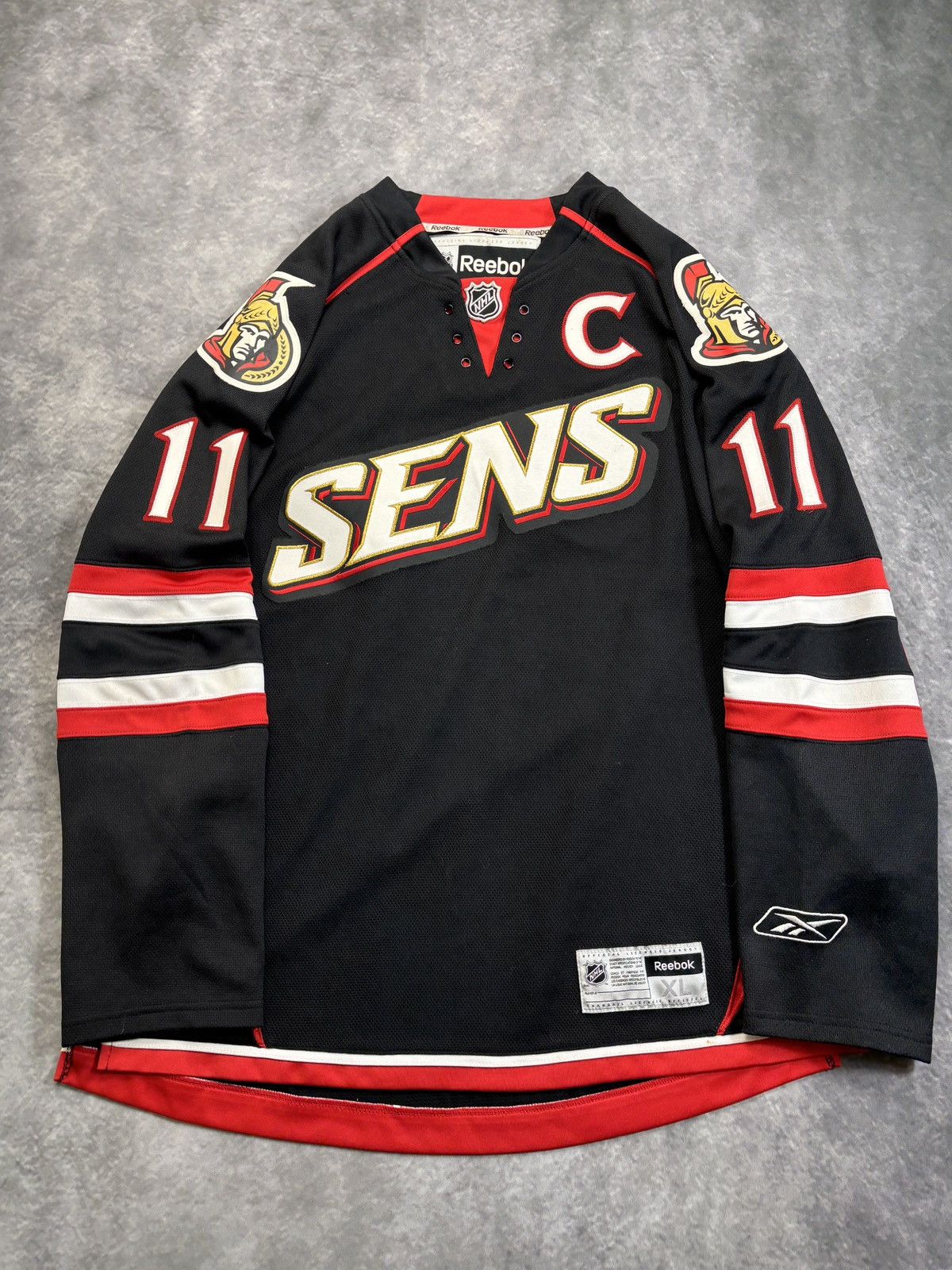 NHL 2008-2011 Ottawa Senators Jersey Sens Alfredson Black Hockey Size US XL / EU 56 / 4 - 2 Thumbnail