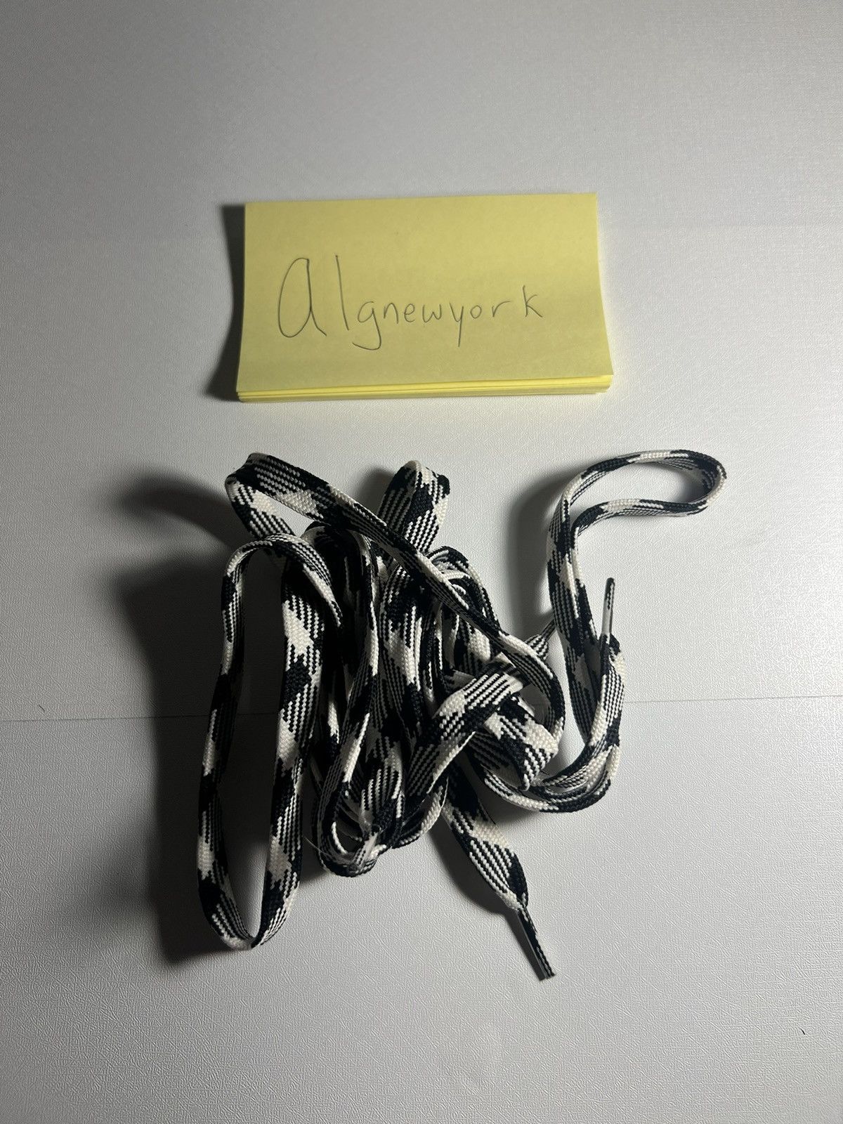 travis scott shoelaces