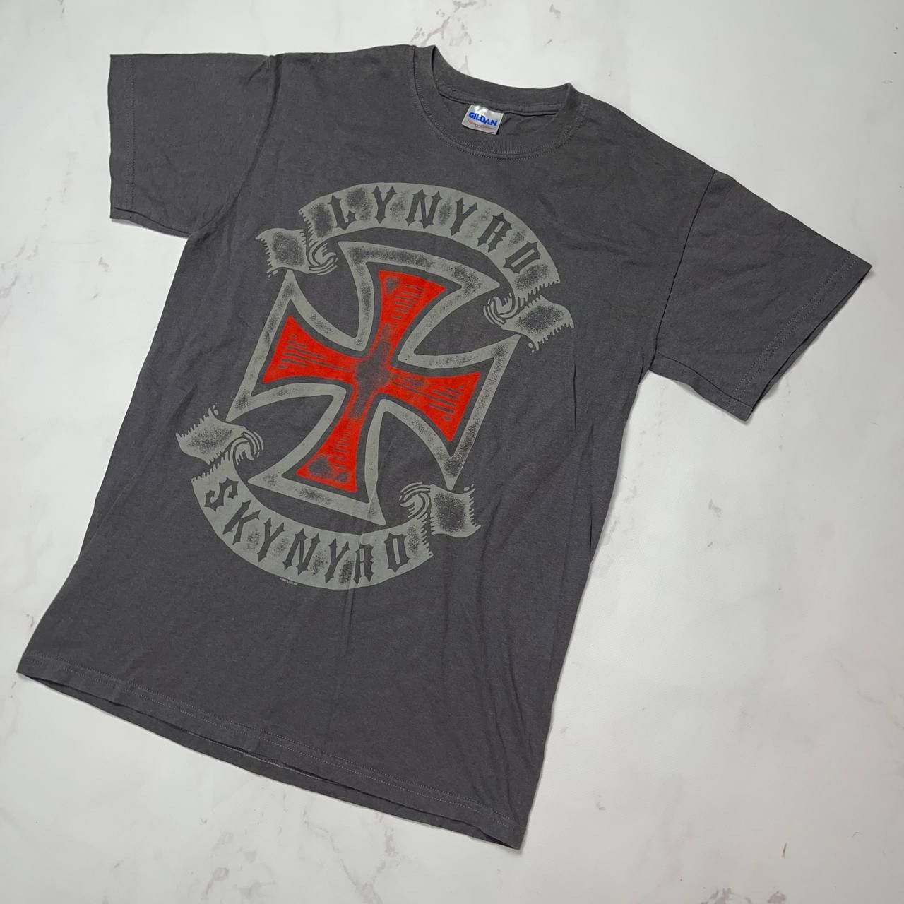 Gildan VINTAGE STYLE LYNYRD SKYNYRD Cross T-Shirt NEW 2008 Sz S Size US S / EU 44-46 / 1 - 2 Thumbnail