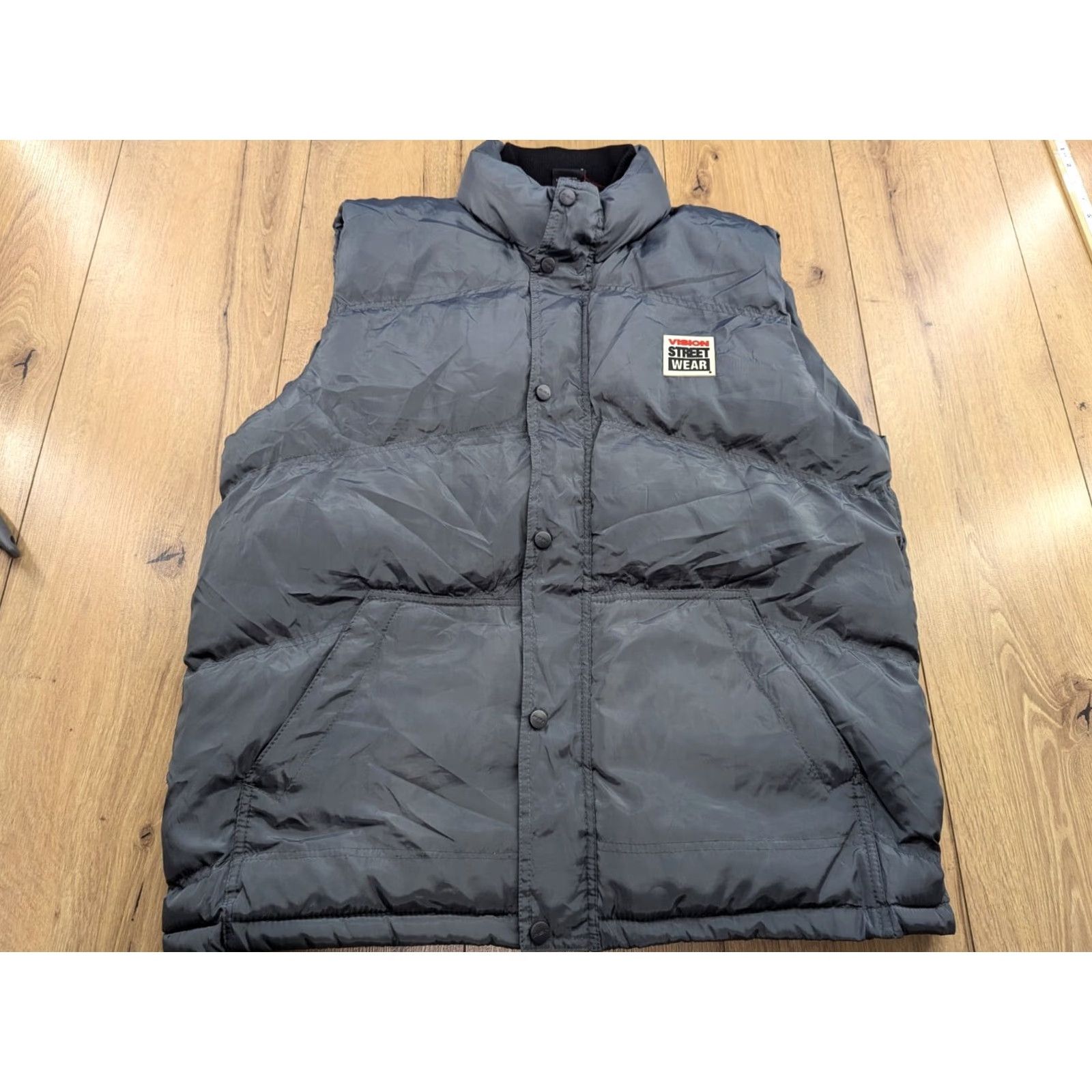 Vintage VINTAGE Vision Street Wear Puffer Vest Mens XL Gray Sleveless Regular Size XS? Size US XL / EU 56 / 4 - 2 Thumbnail