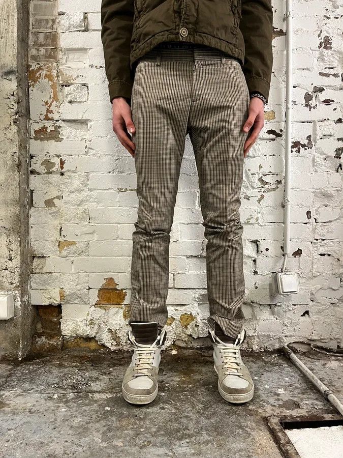 Gucci 2000s Gucci Beige Classy Checkered Tailored Pants Size US 31 - 2 Thumbnail
