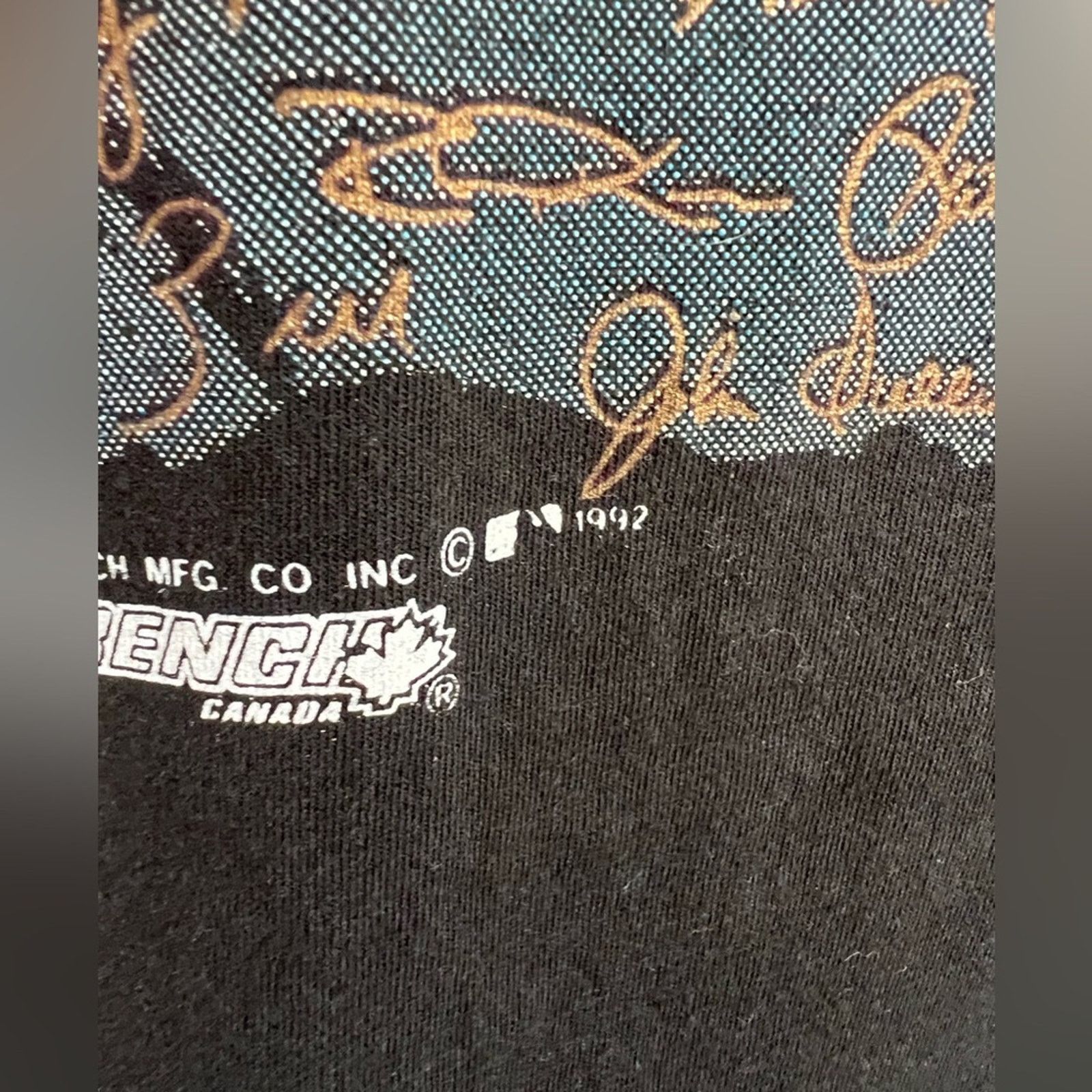MLB VTG 90’s Blue Jays World Series Single Stitch Made in Canada Size US L / EU 52-54 / 3 - 4 Thumbnail