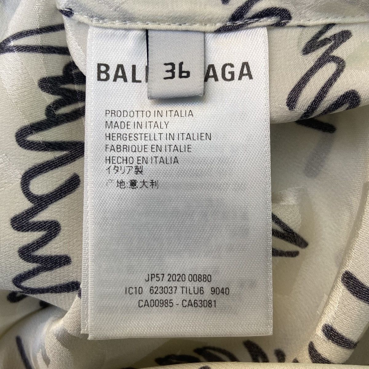 Balenciaga Balenciaga Sun Protection Long Sleeve Shirt K26WX Size US XS / EU 42 / 0 - 7 Thumbnail
