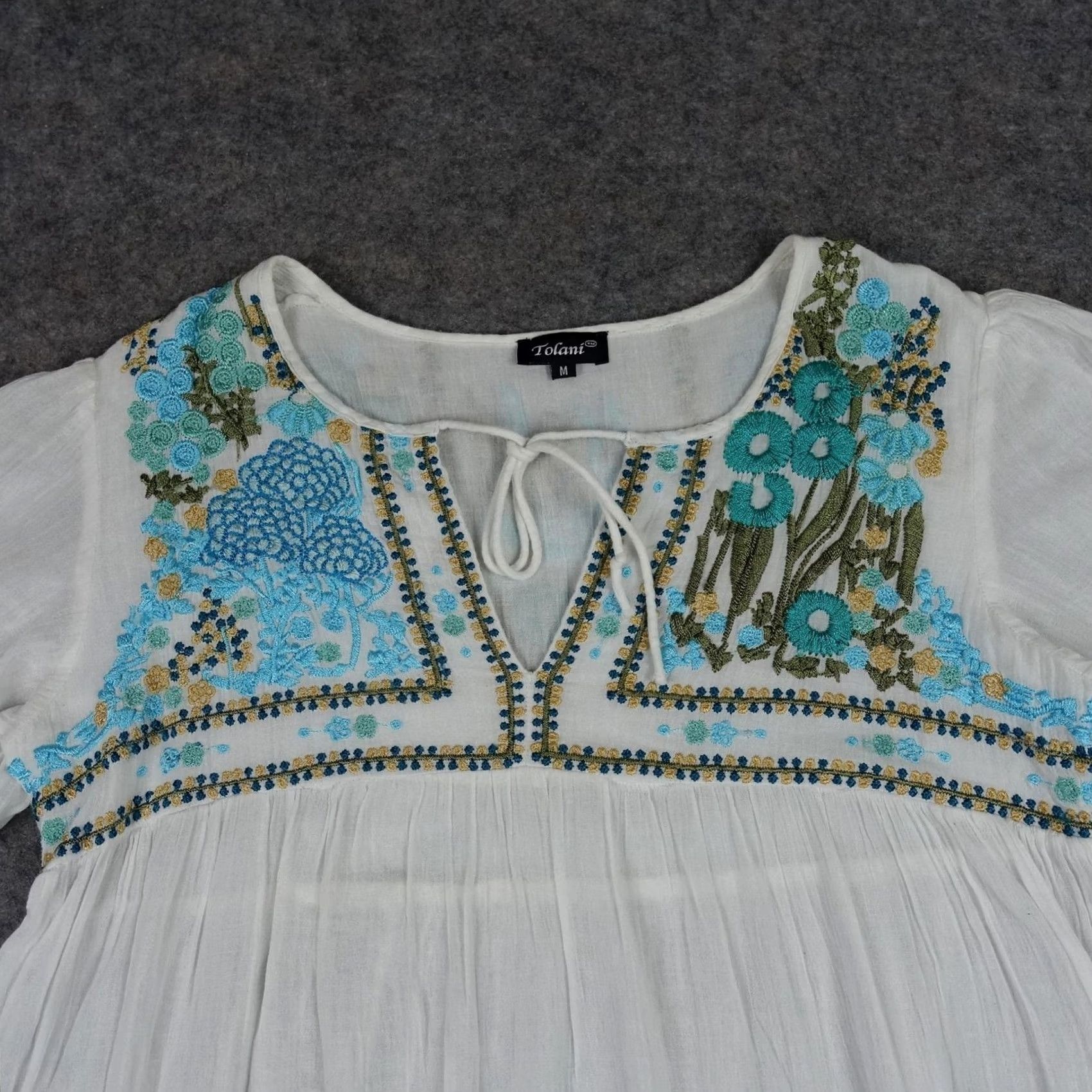 IOLANI Tolani Dress Womens Medium White Embroidered Floral Kaftan Puff Sleeve Midi VTG Size M / US 6-8 / IT 42-44 - 2 Thumbnail