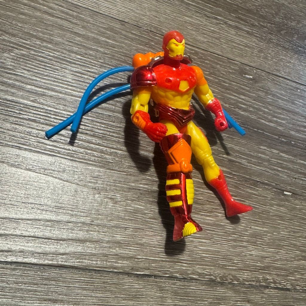 Marvel Comics VINTAGE 1996 Iron Man Action Figure Series 4 Inferno Armor 5 Size ONE SIZE - 3 Thumbnail