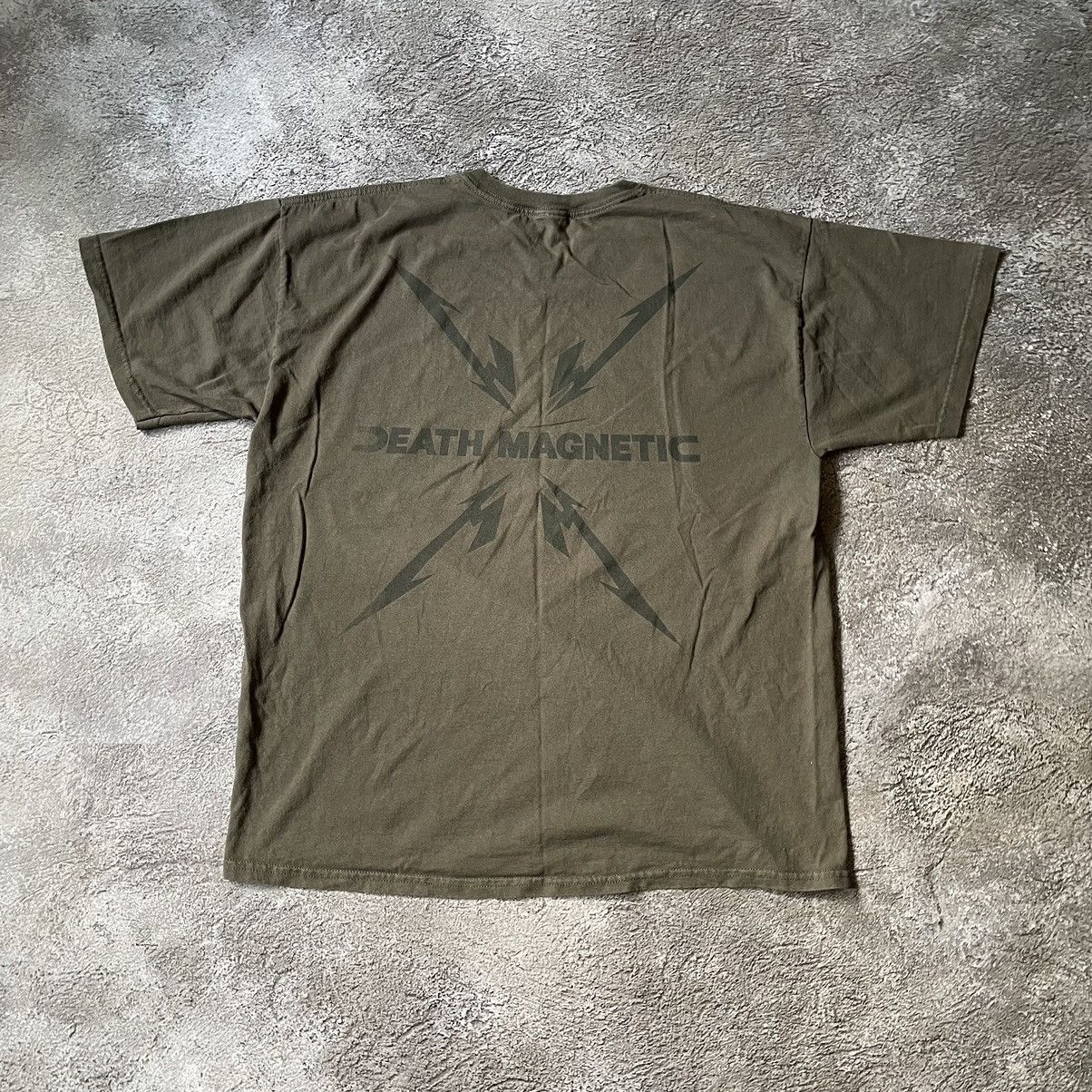 Vintage Vintage 90s Metallica Faded Graphic Tee Grunge Oversized L Size US L / EU 52-54 / 3 - 8 Thumbnail