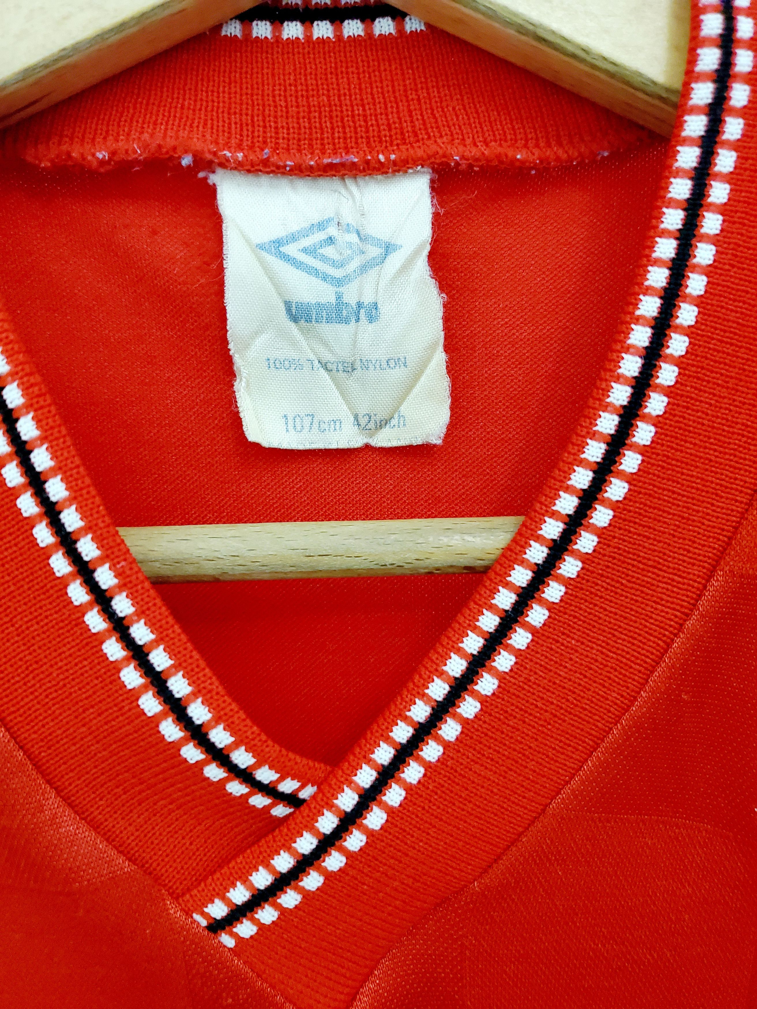 Umbro × Vintage NOTTINGHAM FOREST FC 1986-88 HOME UMBRO JERSEY SOCCER L Size US L / EU 52-54 / 3 - 5 Thumbnail