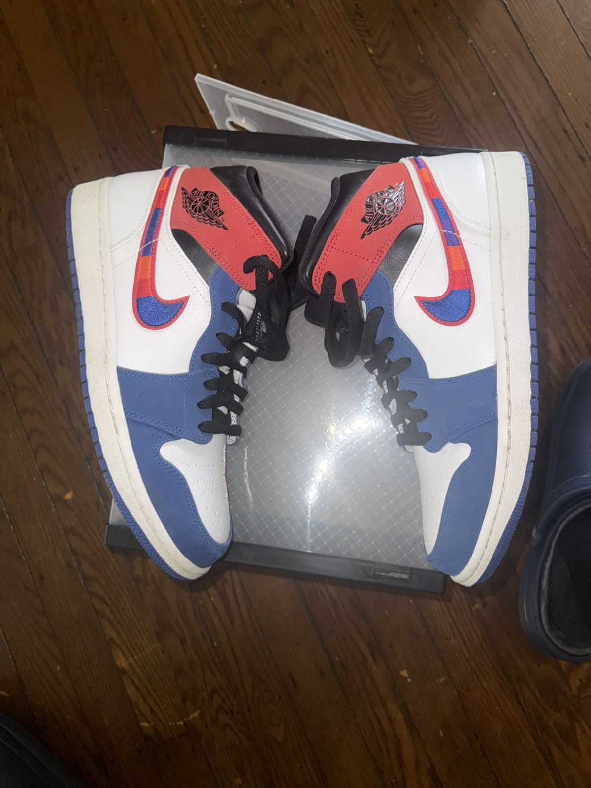 Jordan Brand × Nike Jordan 1 Mid multi-color swoosh Size US 9.5 / EU 42-43 - 5 Thumbnail