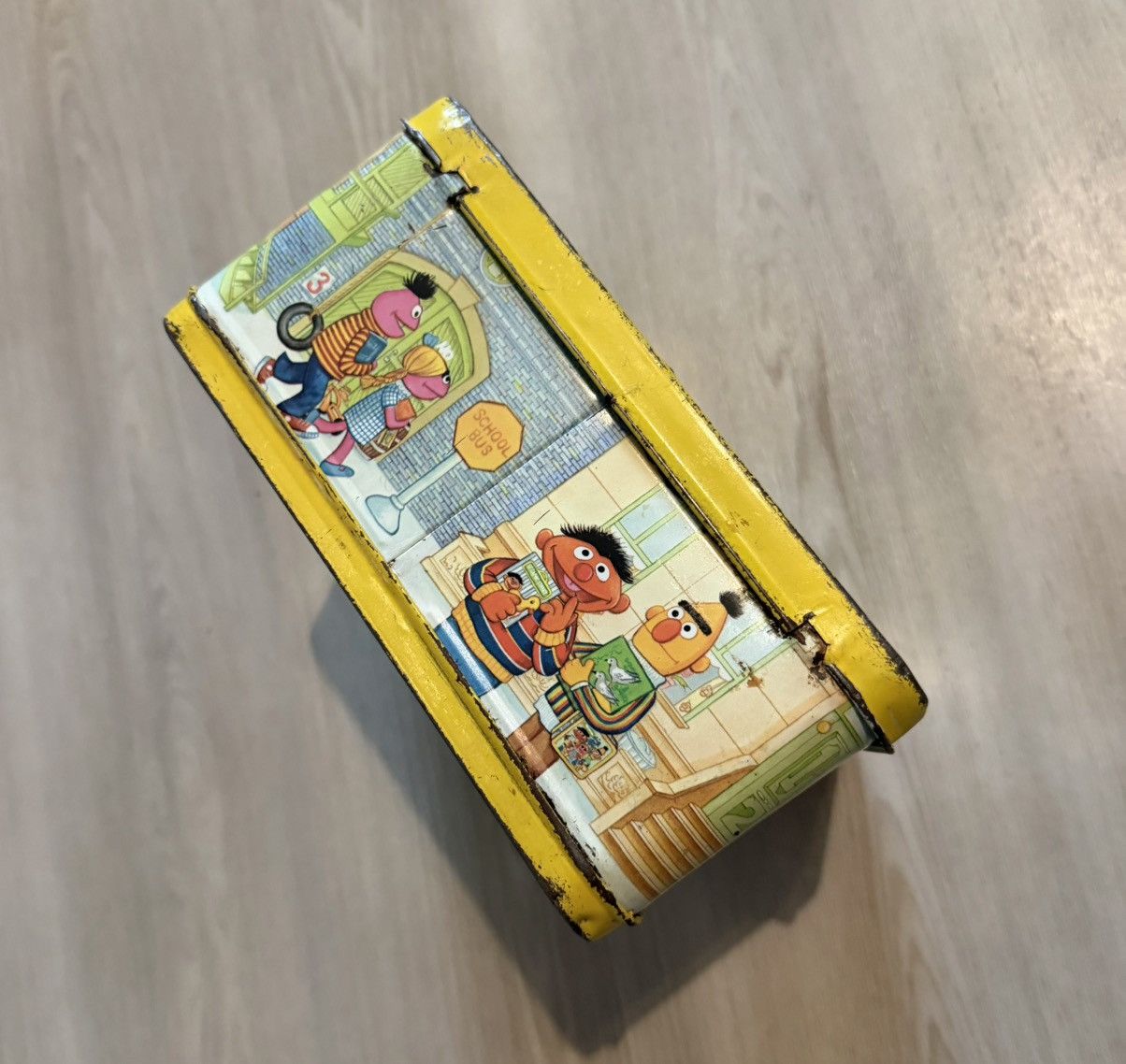 Vintage 1979 Sesame Street Aladdin Industries Metal Lunch Box Size ONE SIZE - 4 Thumbnail