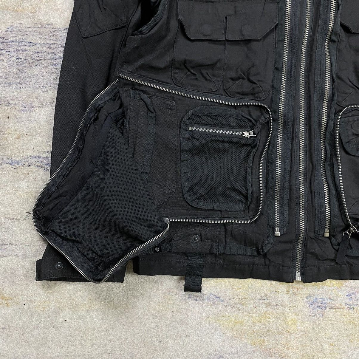 Errolson Hugh Archive Analog by acronym FW 05 multi pocket jacket Size US M / EU 48-50 / 2 - 8 Thumbnail