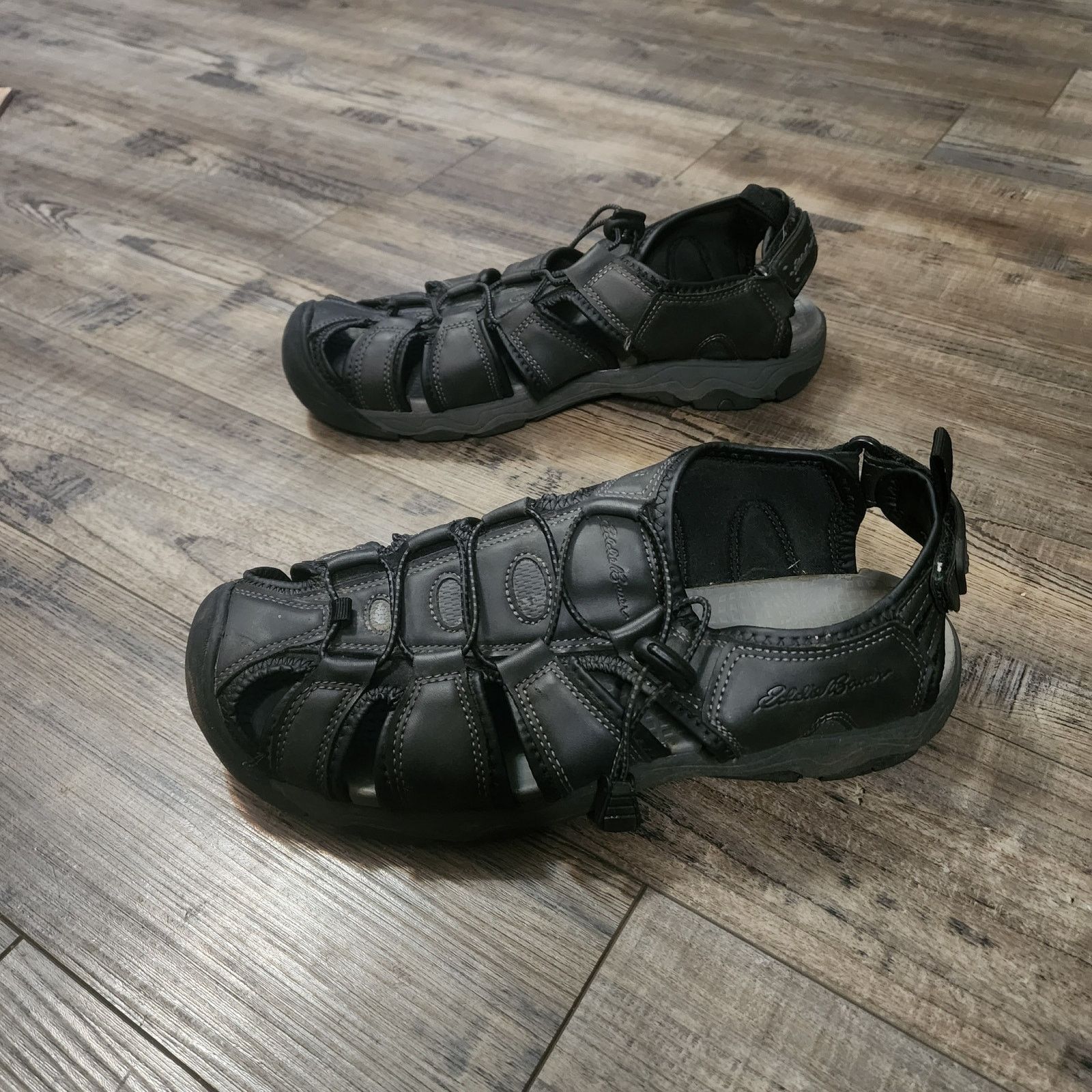 Eddie Bauer Eddie Bauer Men's Sandals Meridian Size 10M Faux Leather b42 Size US 10 / EU 43 - 6 Thumbnail