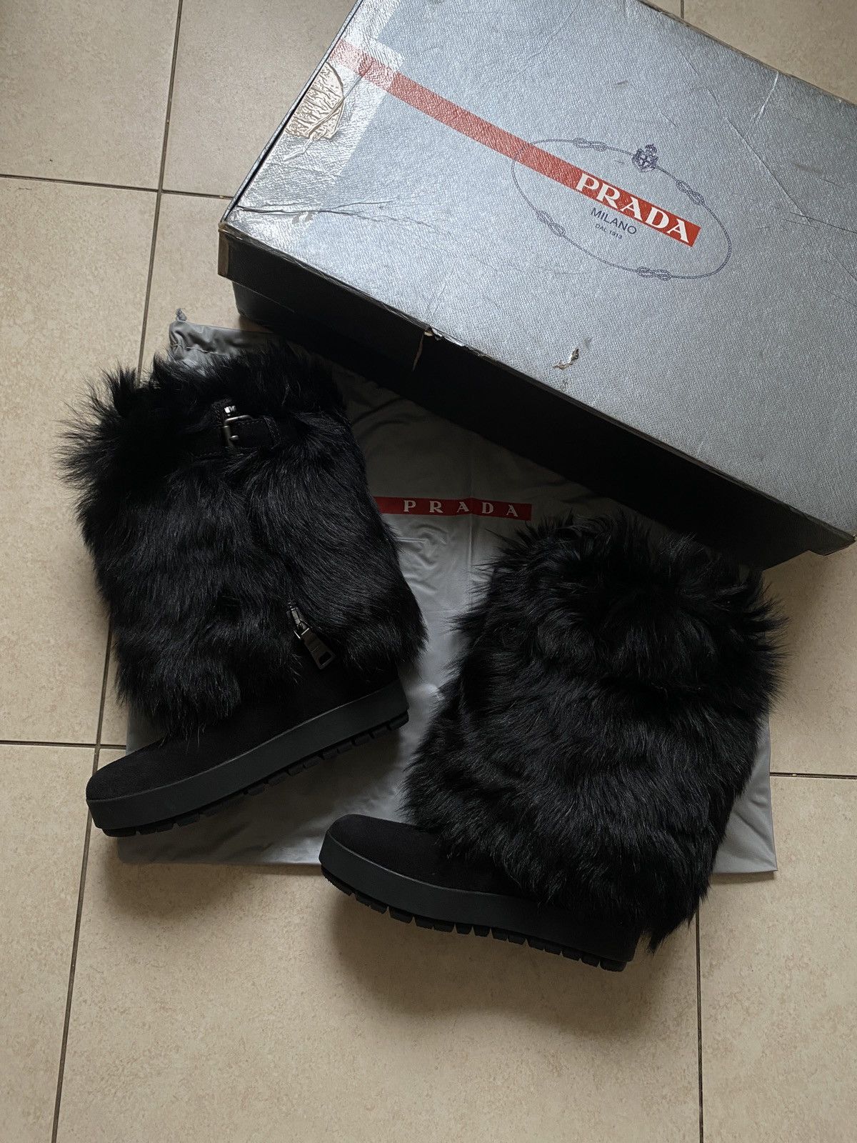 Prada Vintage y2k Prada Fur & Suede Boots Size US 6 / IT 36 - 1 Thumbnail